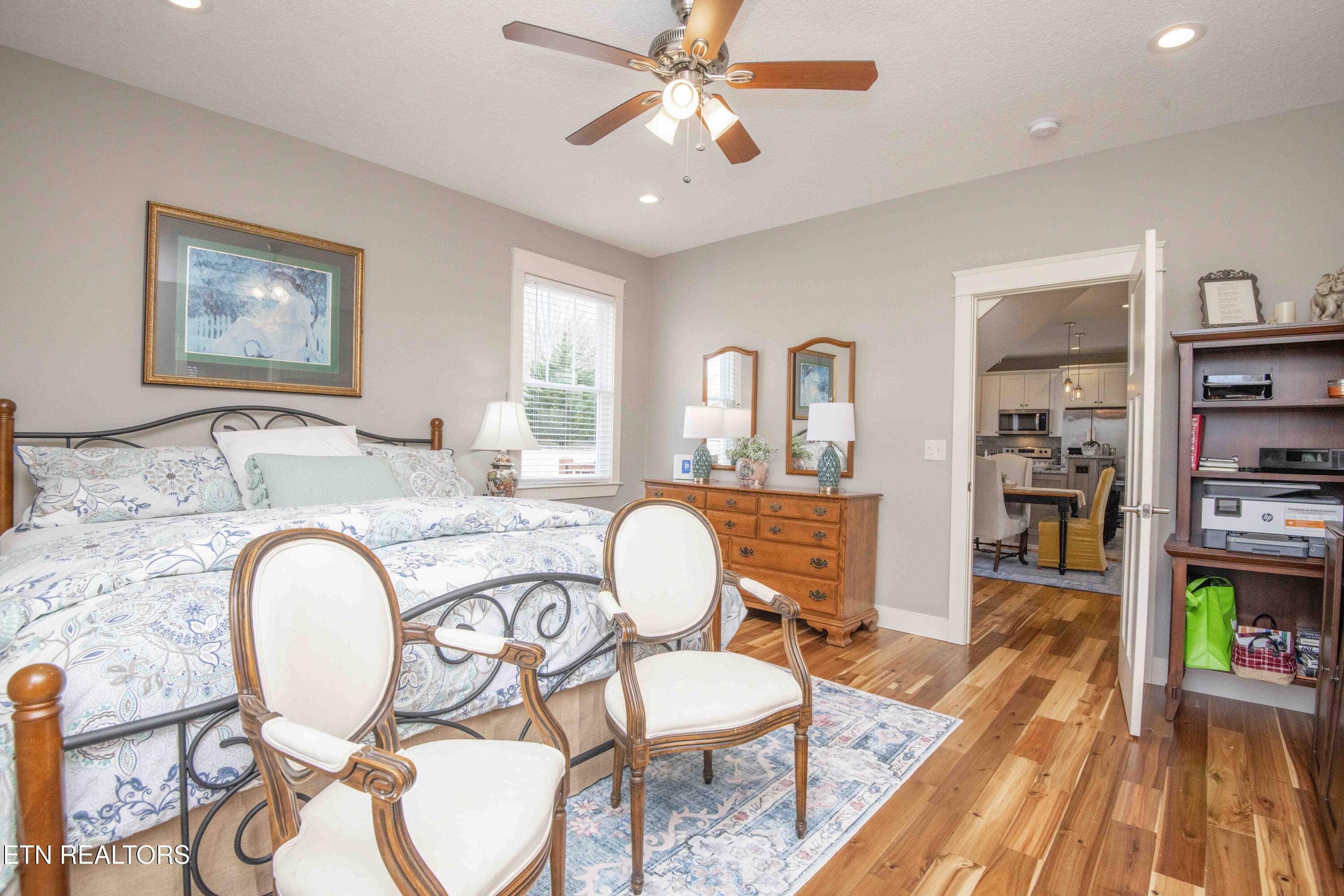 323 Lakeview Cove Drive Loudon TN 37774