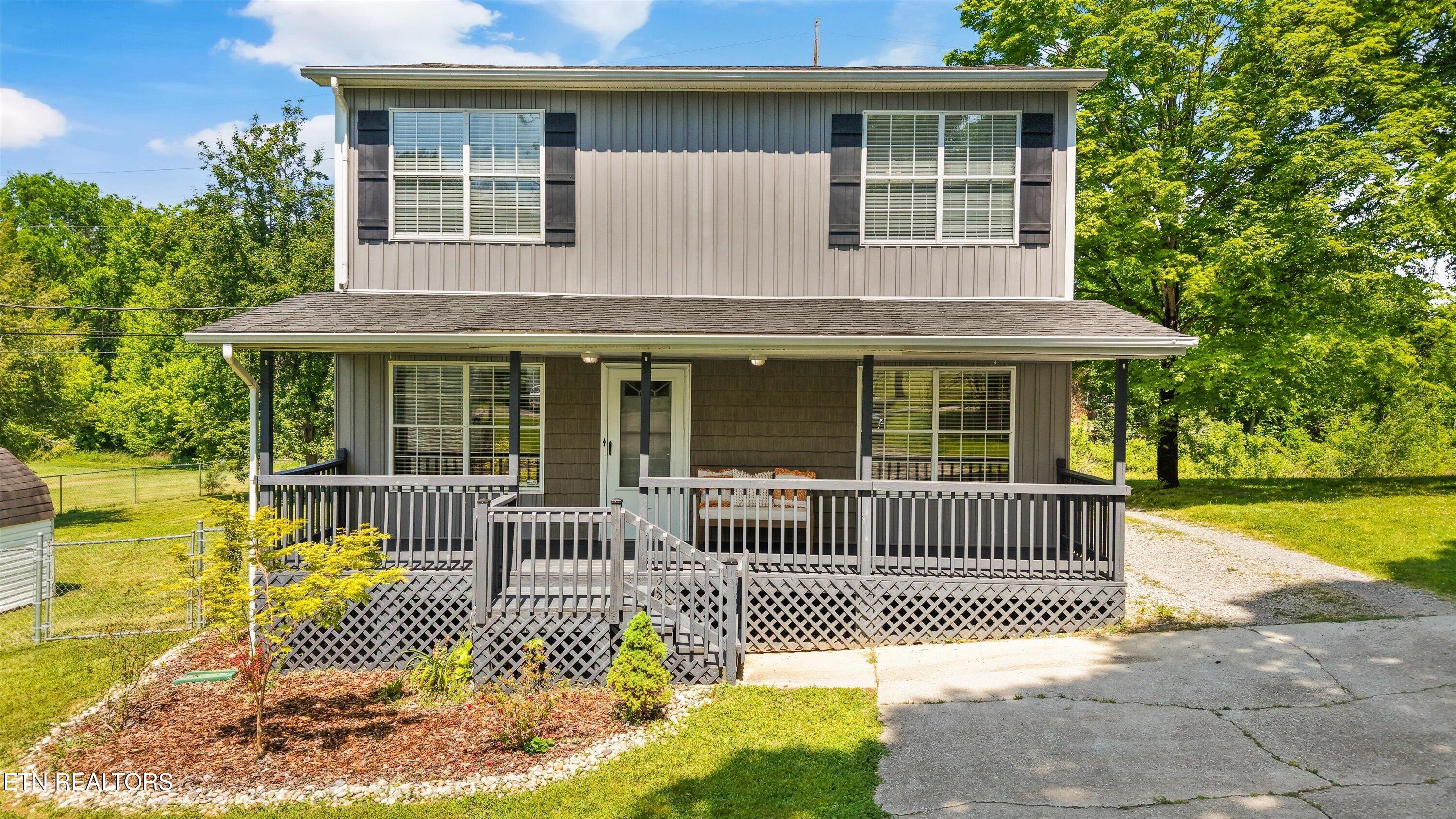 Knoxville TN, 2403 Maple Drive
