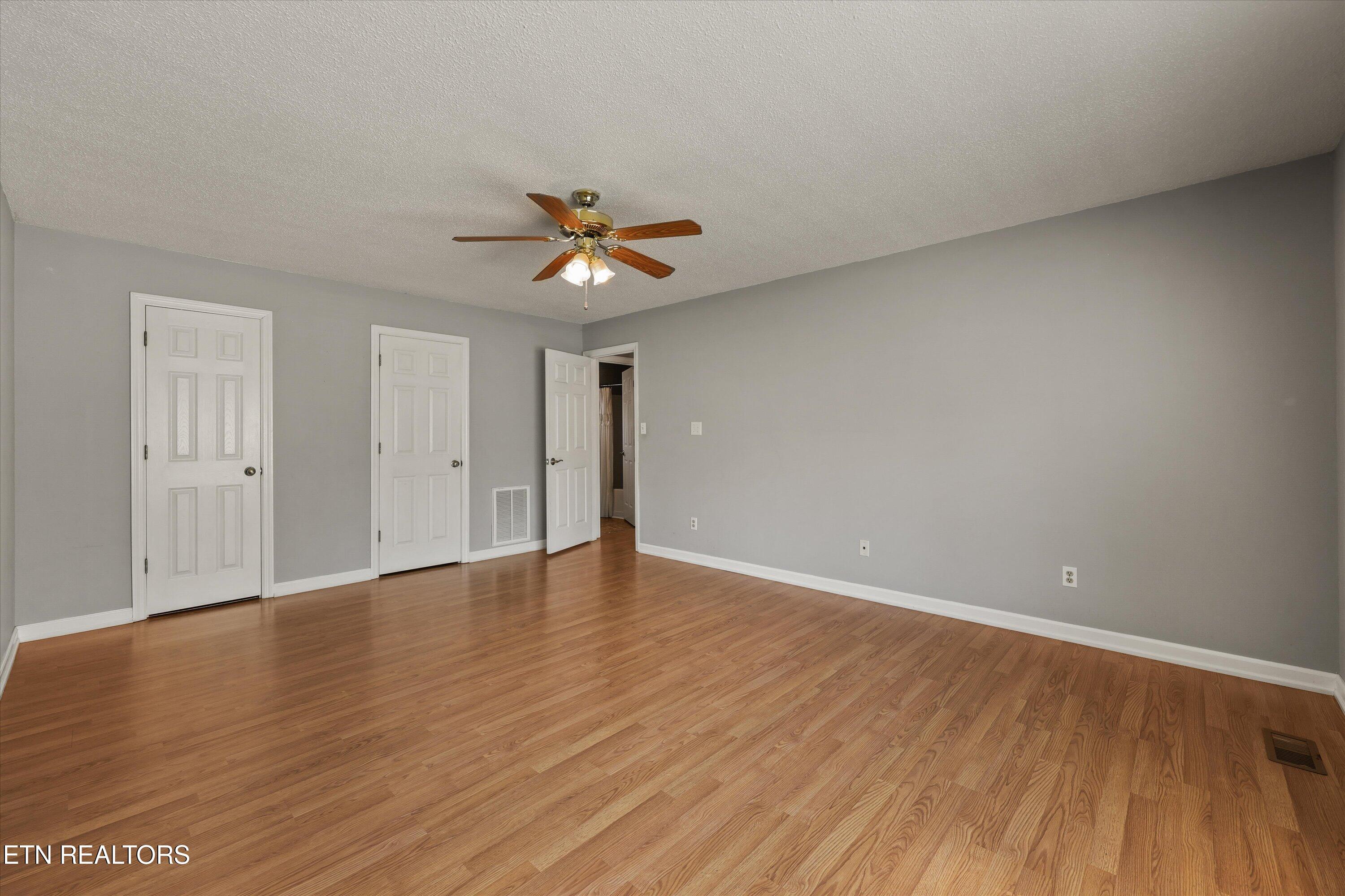 2403 Maple Drive Knoxville TN 37918