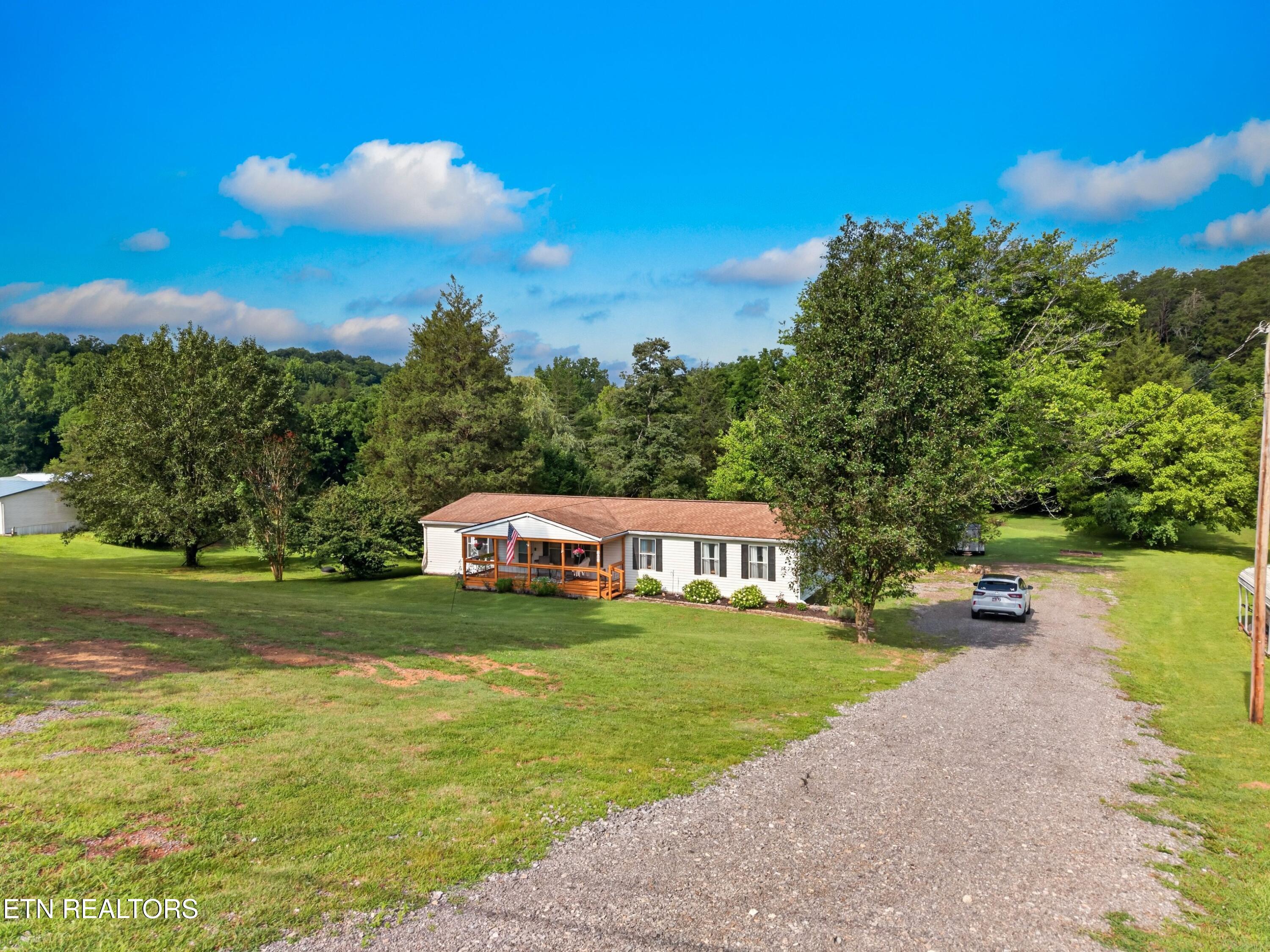 267 Pine Ridge Road Clinton TN 37716