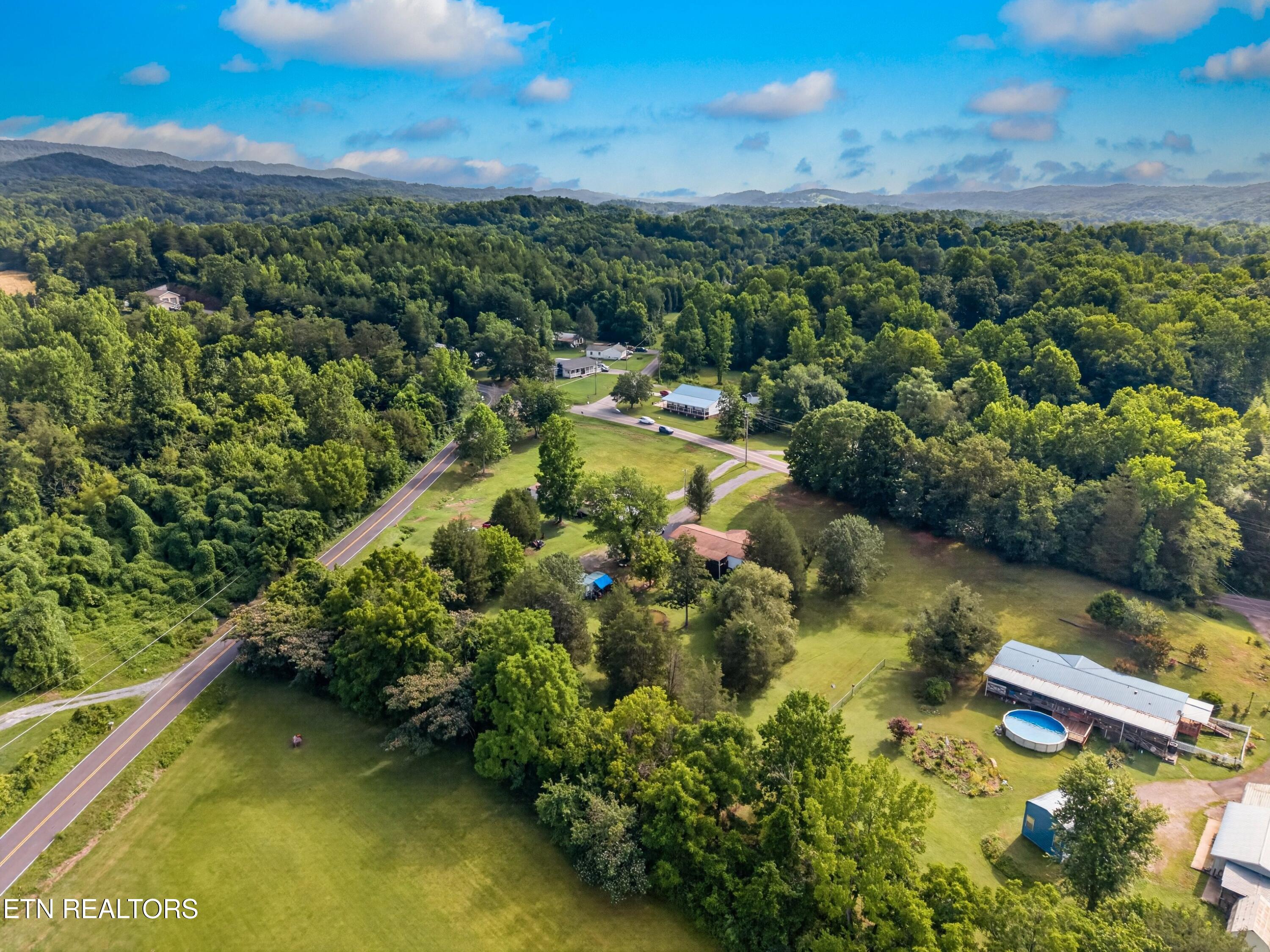 267 Pine Ridge Road Clinton TN 37716