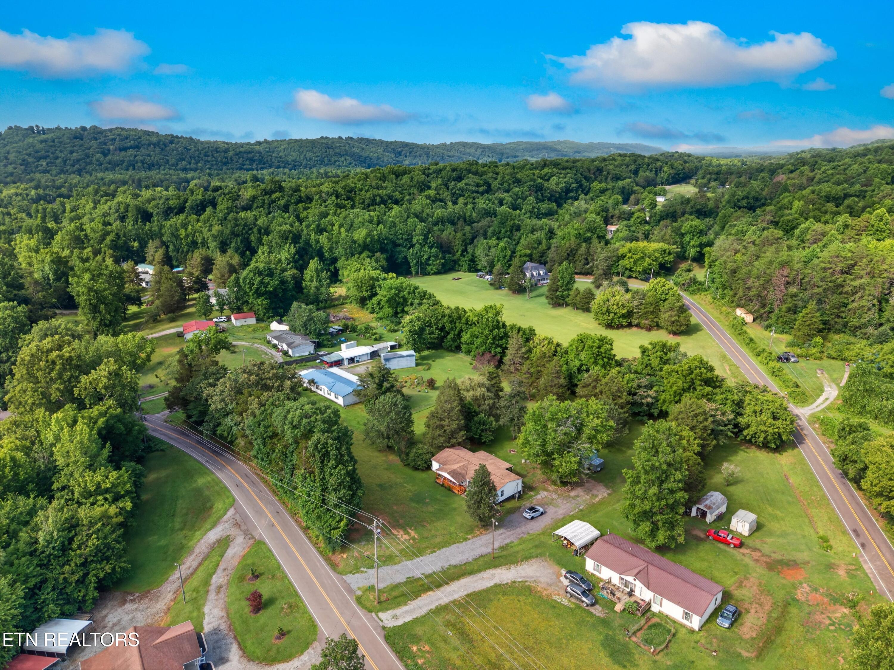 267 Pine Ridge Road Clinton TN 37716