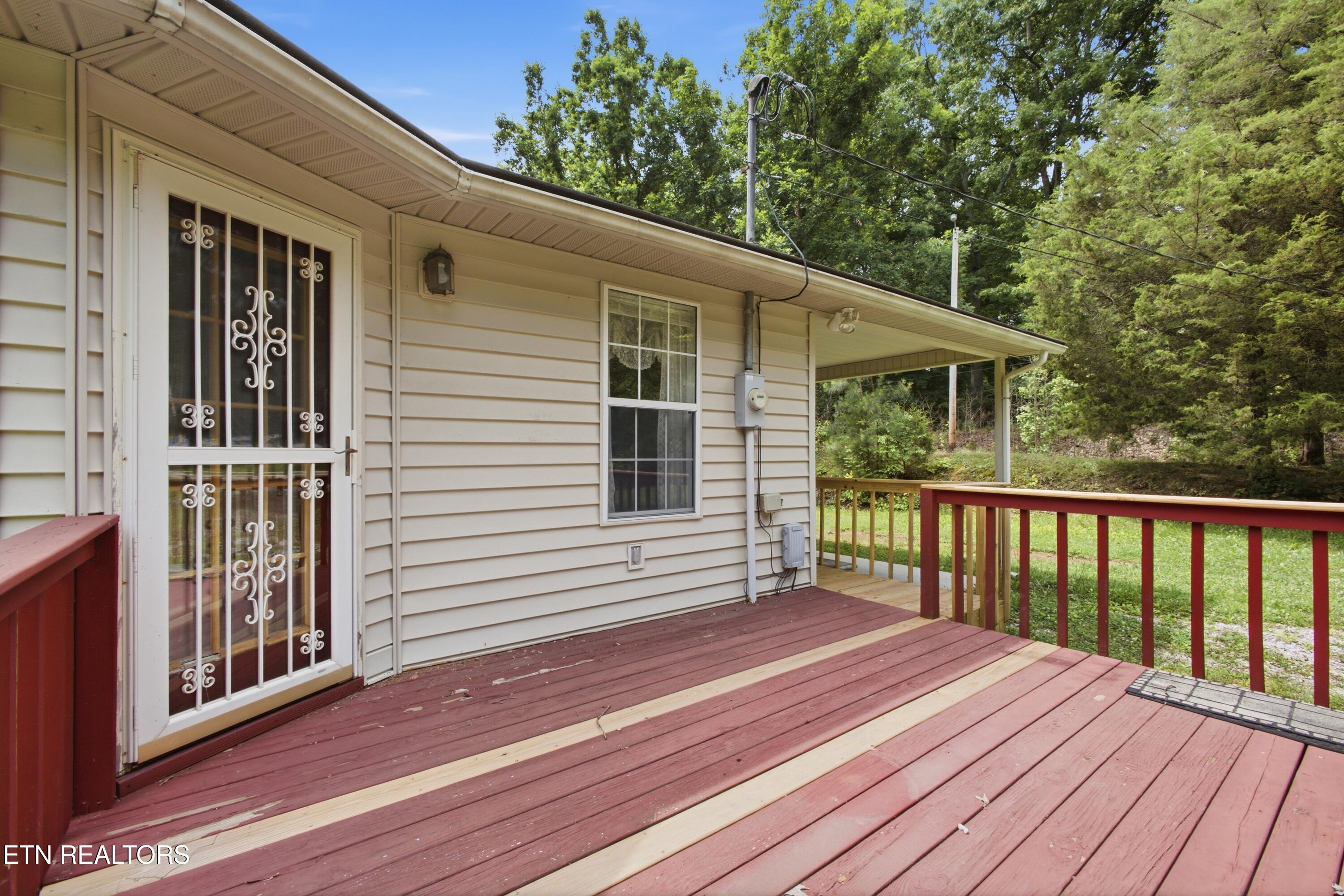 443 Old Poplar Springs Road Kingston TN 37763