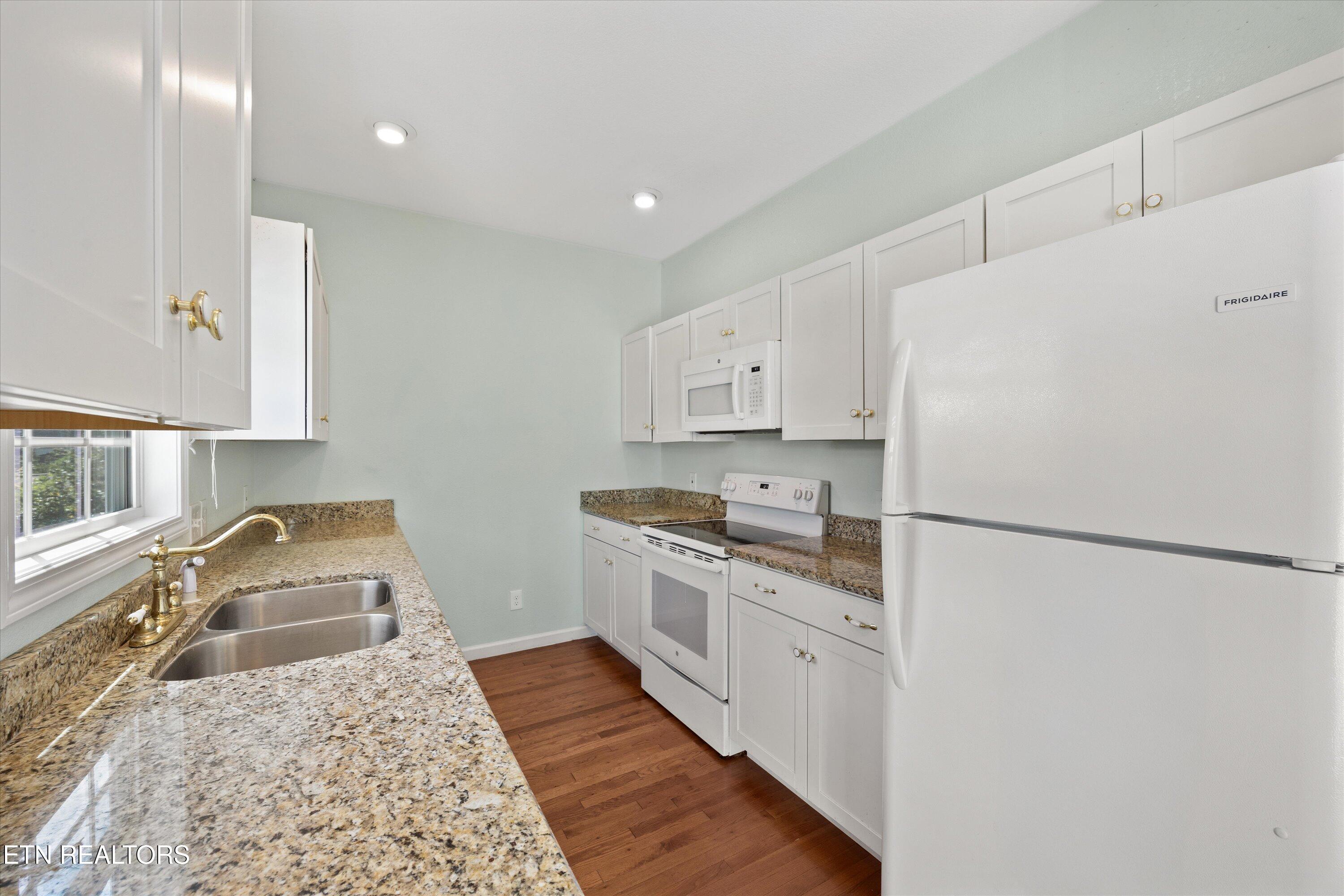 807 Wattle Blossom Way Gatlinburg TN 37738