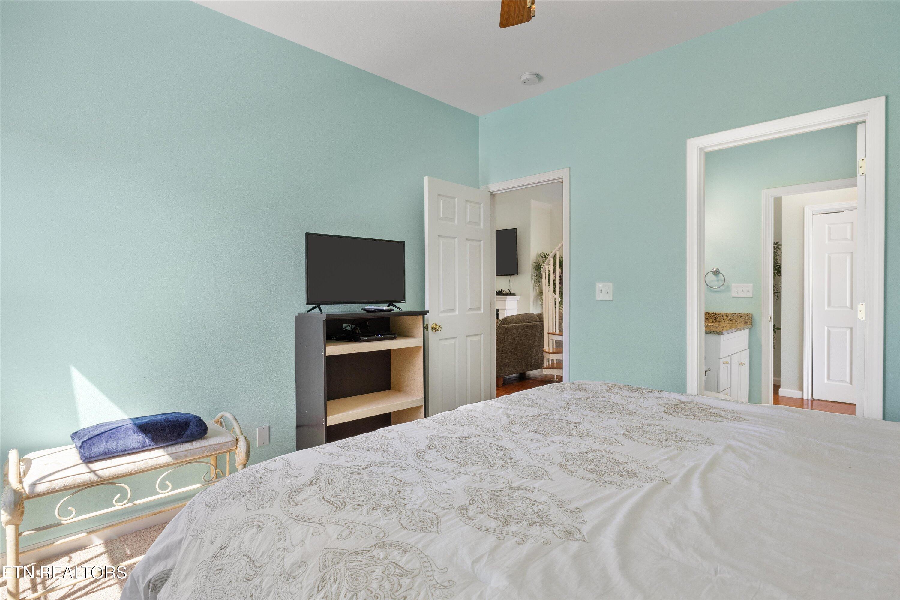 807 Wattle Blossom Way Gatlinburg TN 37738