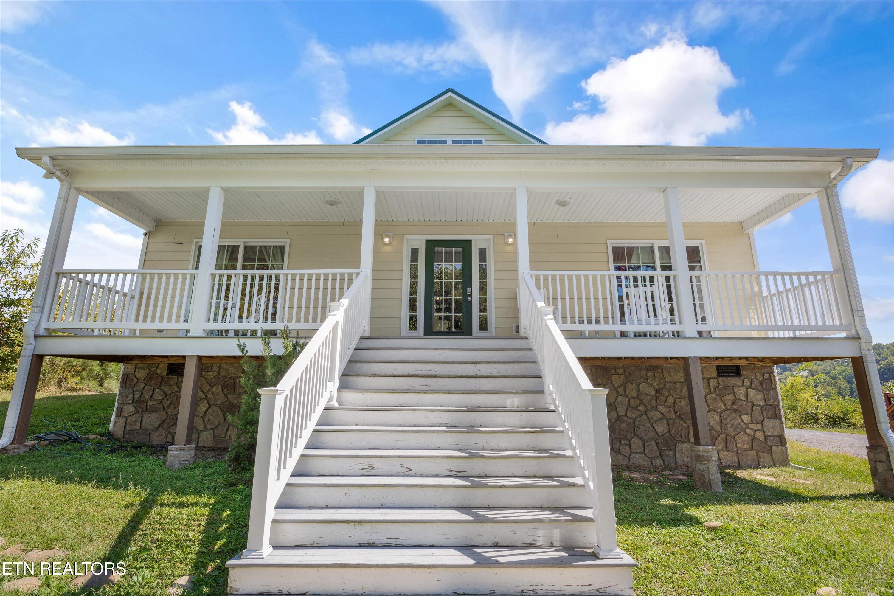 807 Wattle Blossom Way Gatlinburg TN 37738