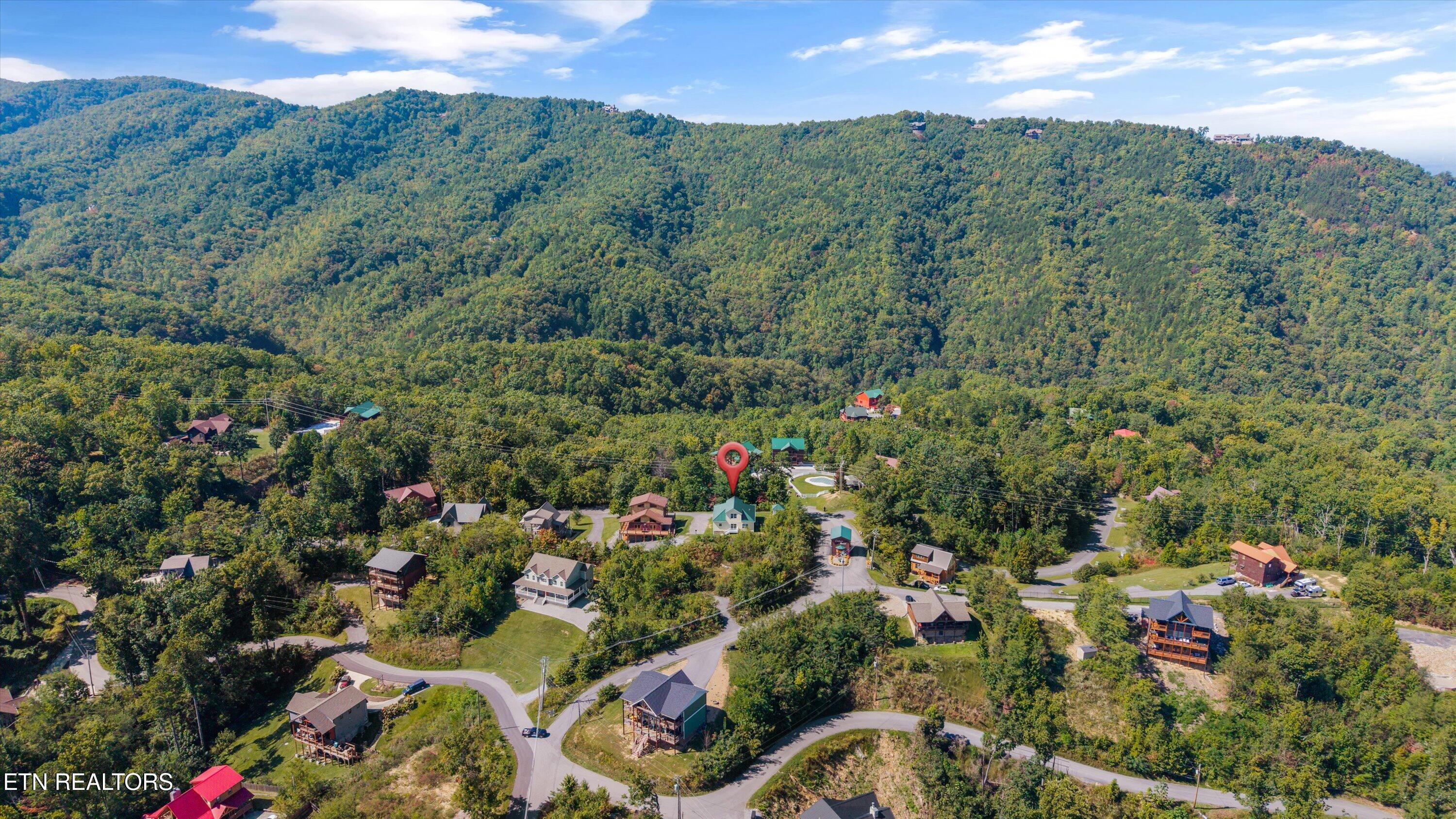 807 Wattle Blossom Way Gatlinburg TN 37738