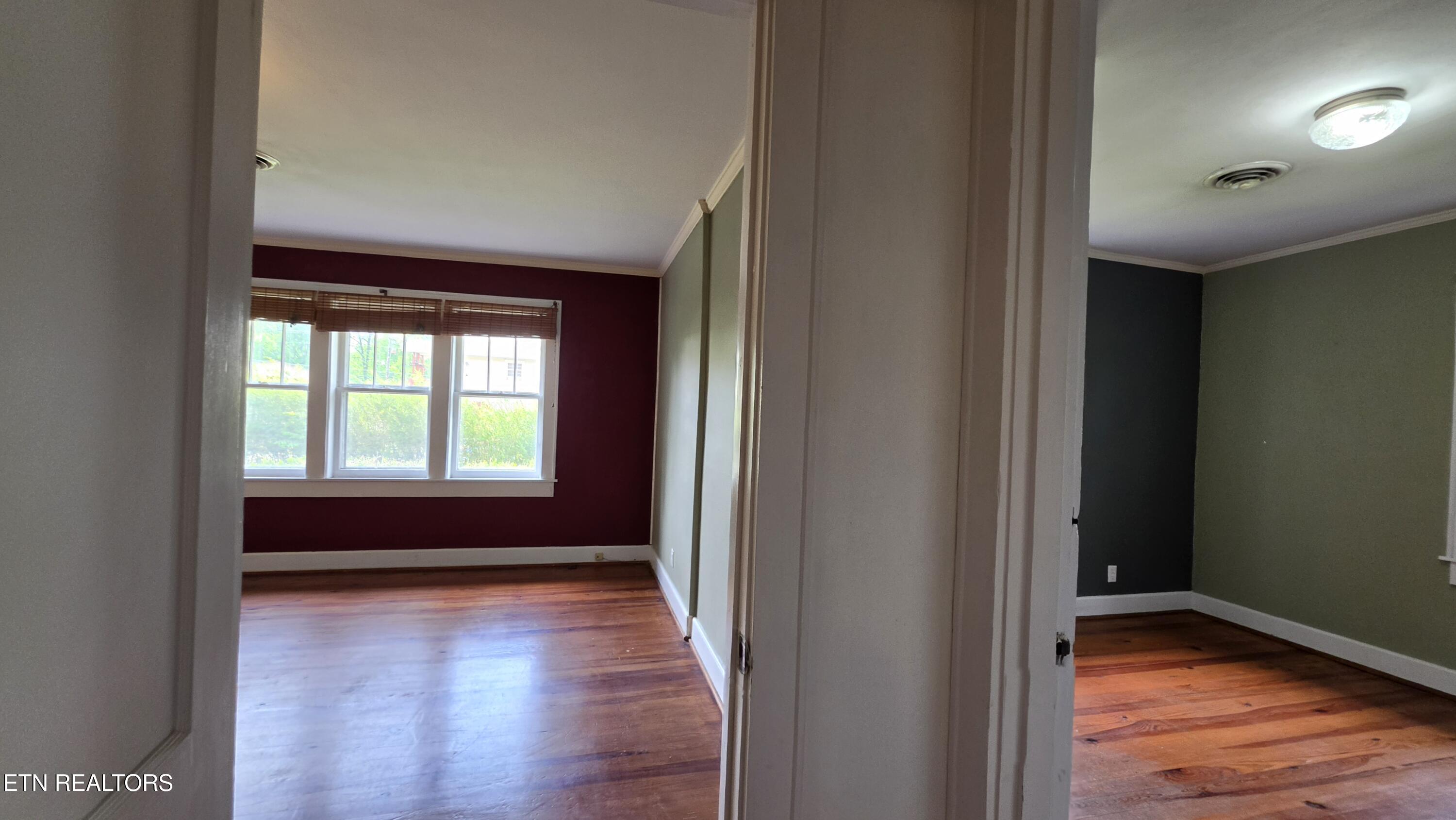 208 E Dyer Street Madisonville TN 37354