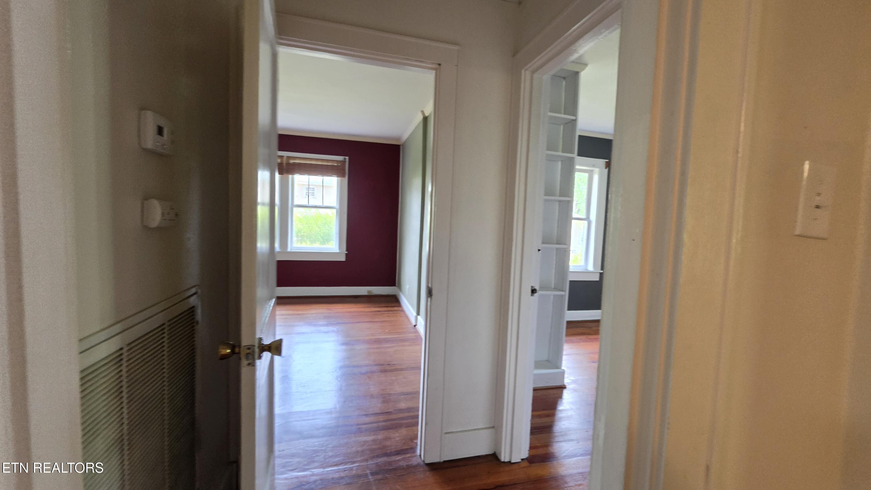 208 E Dyer Street Madisonville TN 37354