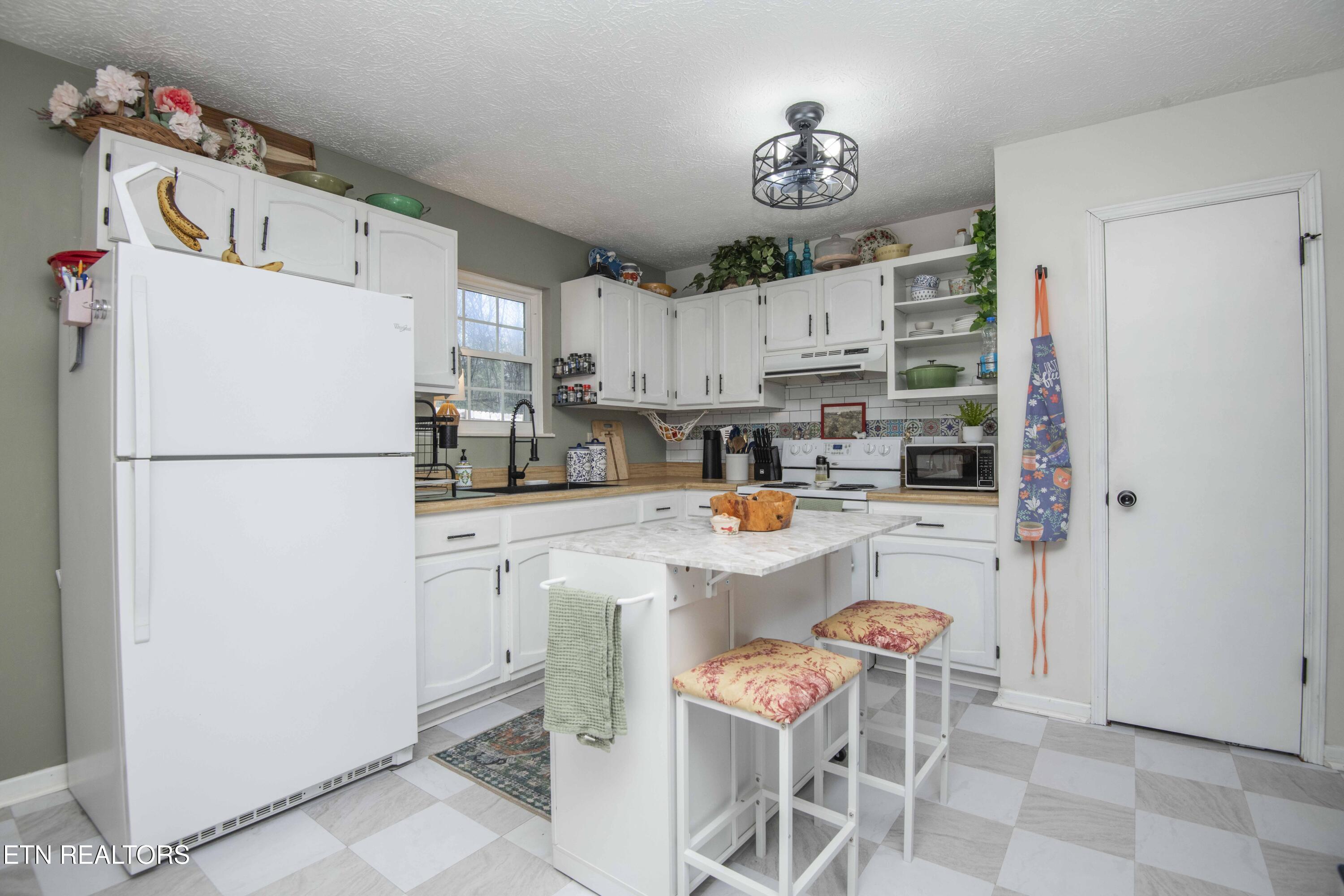 1004 Susan Drive New Market TN 37820