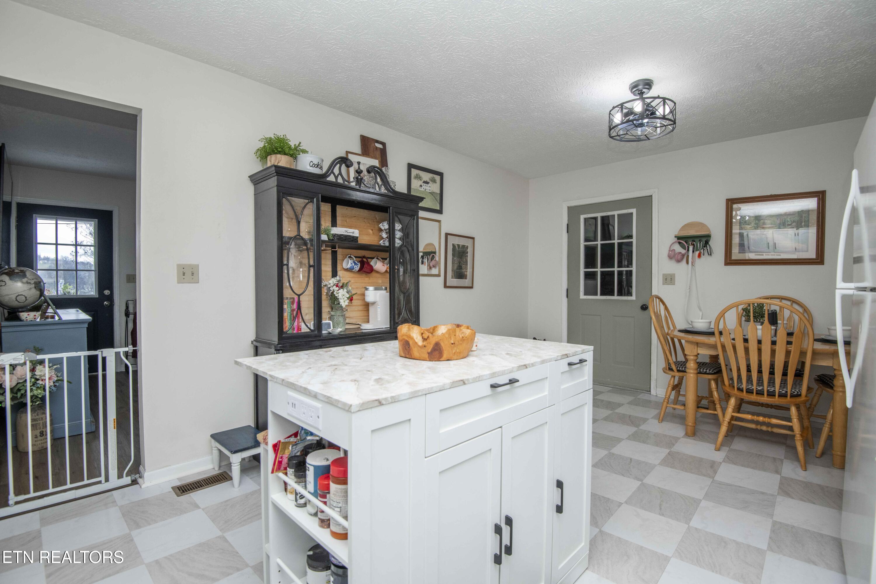 1004 Susan Drive New Market TN 37820