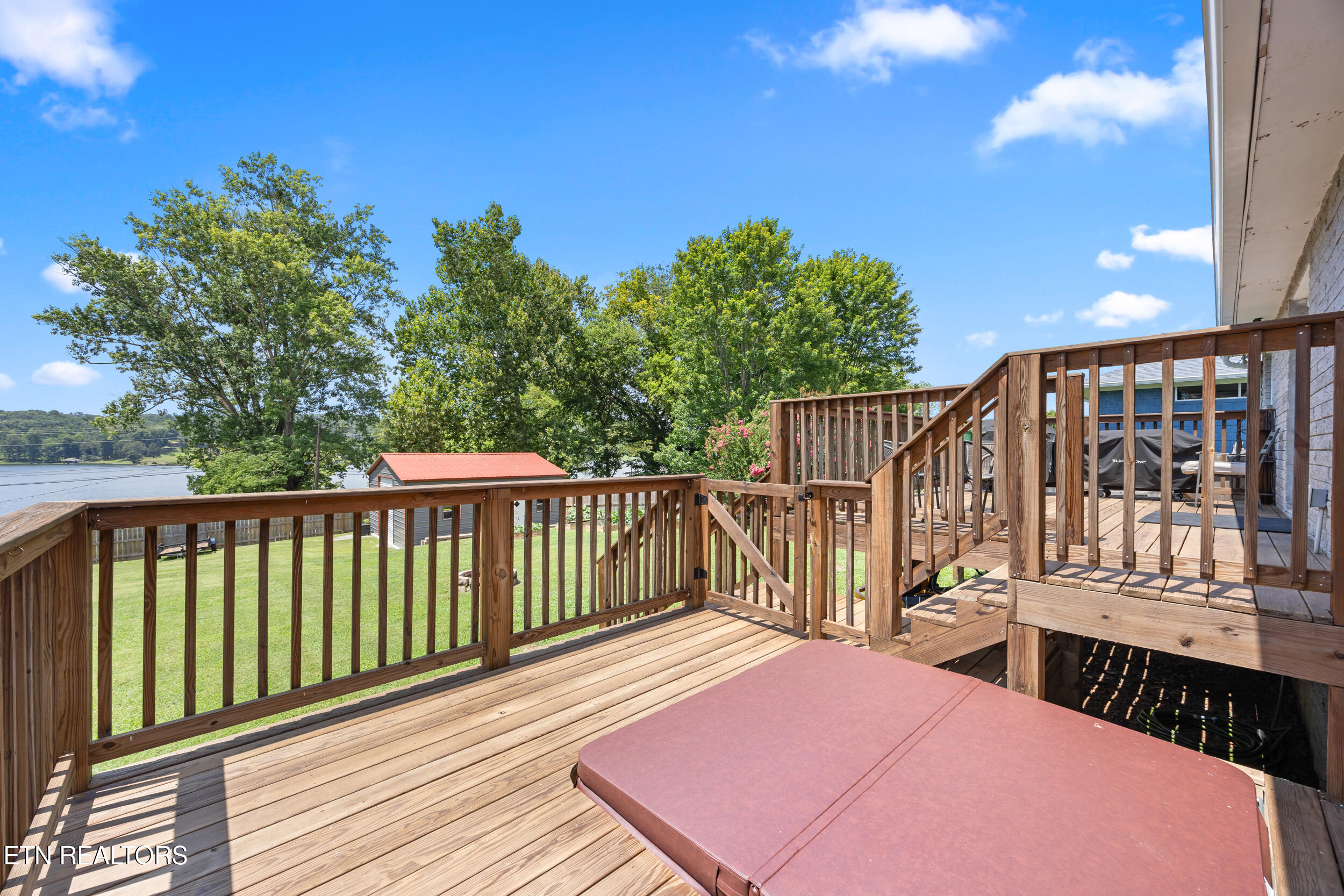 812 Brown Avenue Kingston TN 37763
