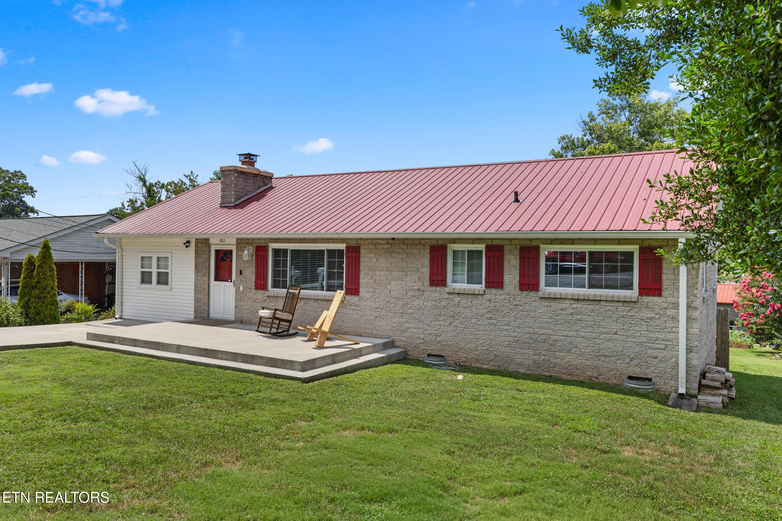 812 Brown Avenue Kingston TN 37763