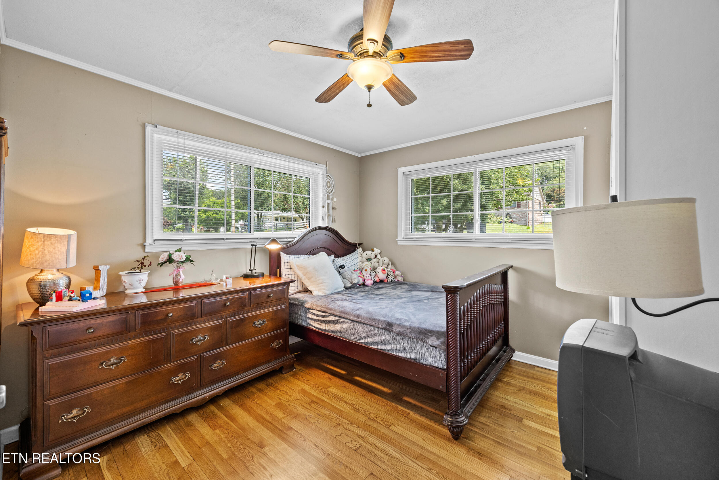 812 Brown Avenue Kingston TN 37763