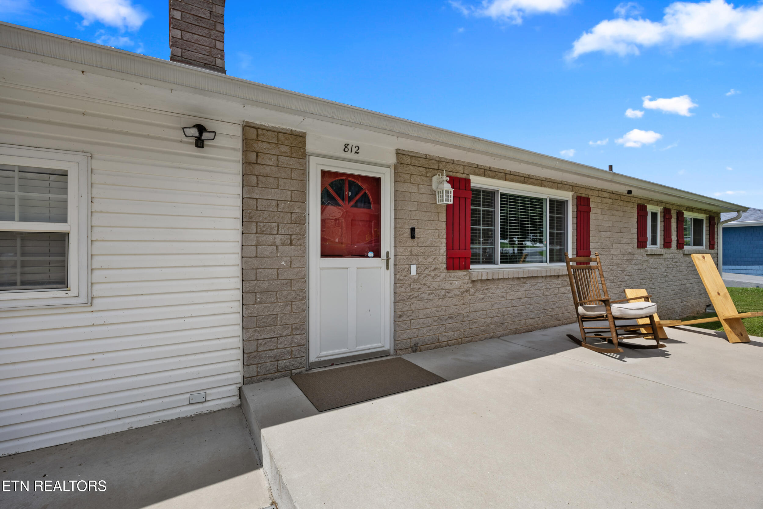 812 Brown Avenue Kingston TN 37763