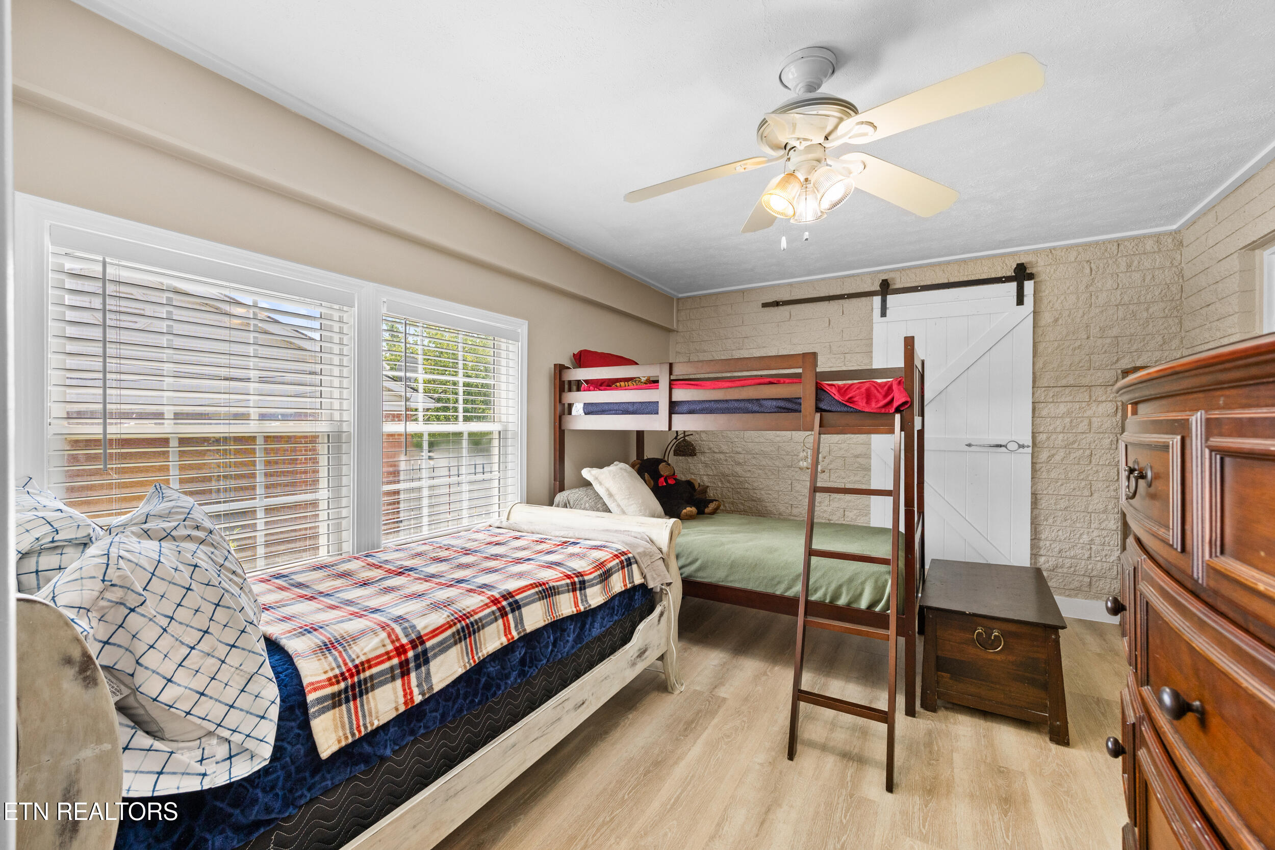 812 Brown Avenue Kingston TN 37763