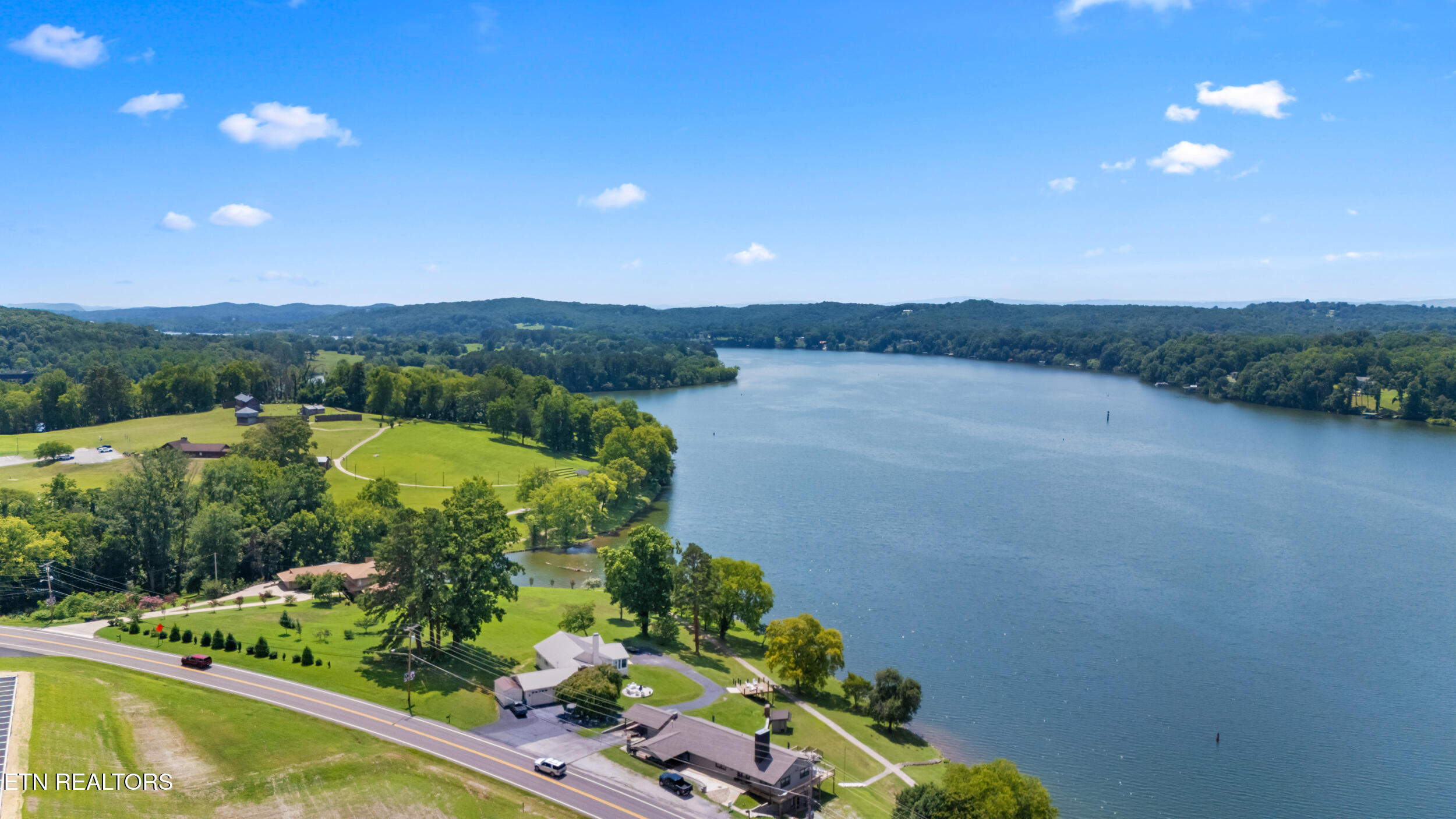 812 Brown Avenue Kingston TN 37763