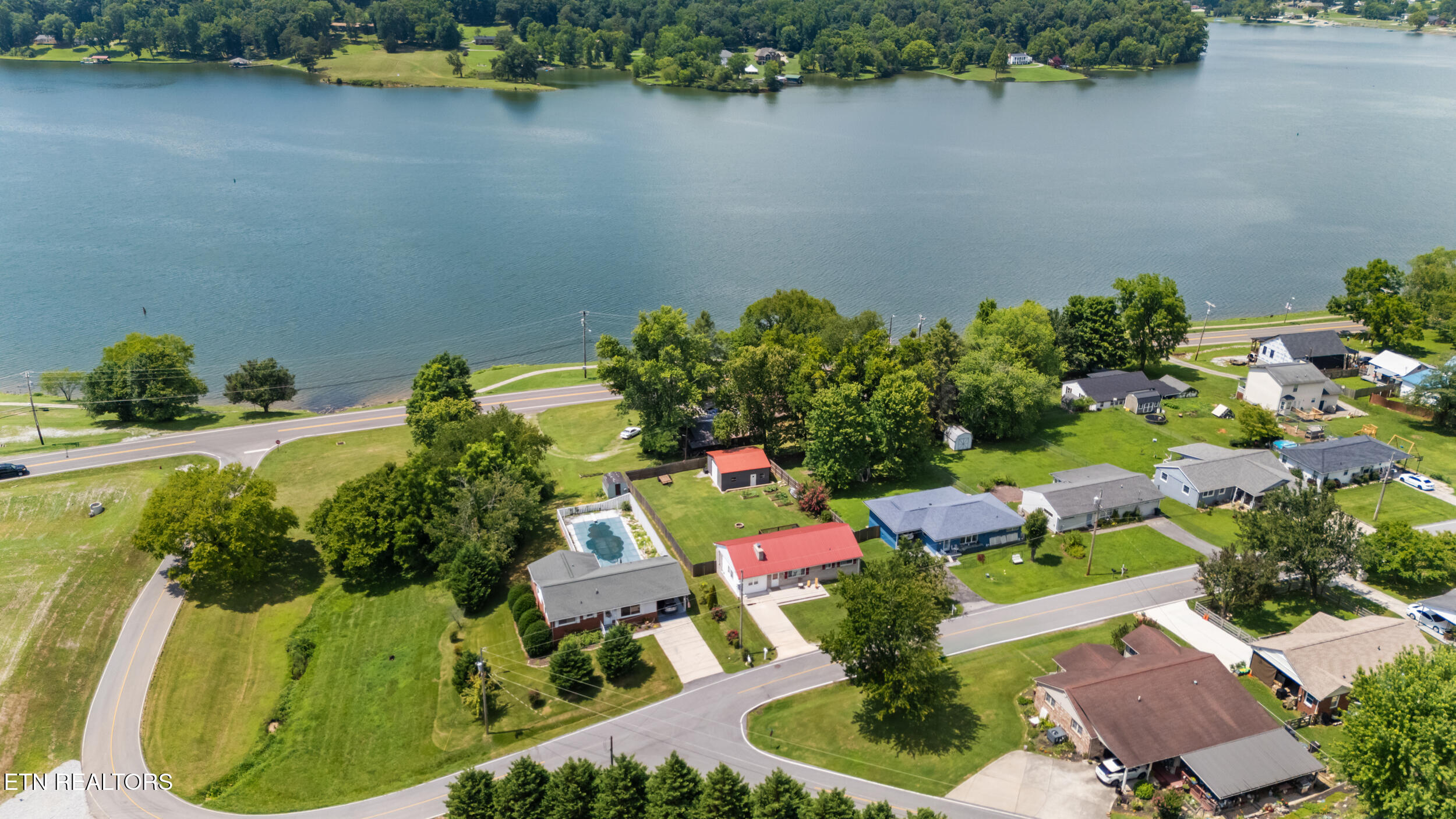 812 Brown Avenue Kingston TN 37763