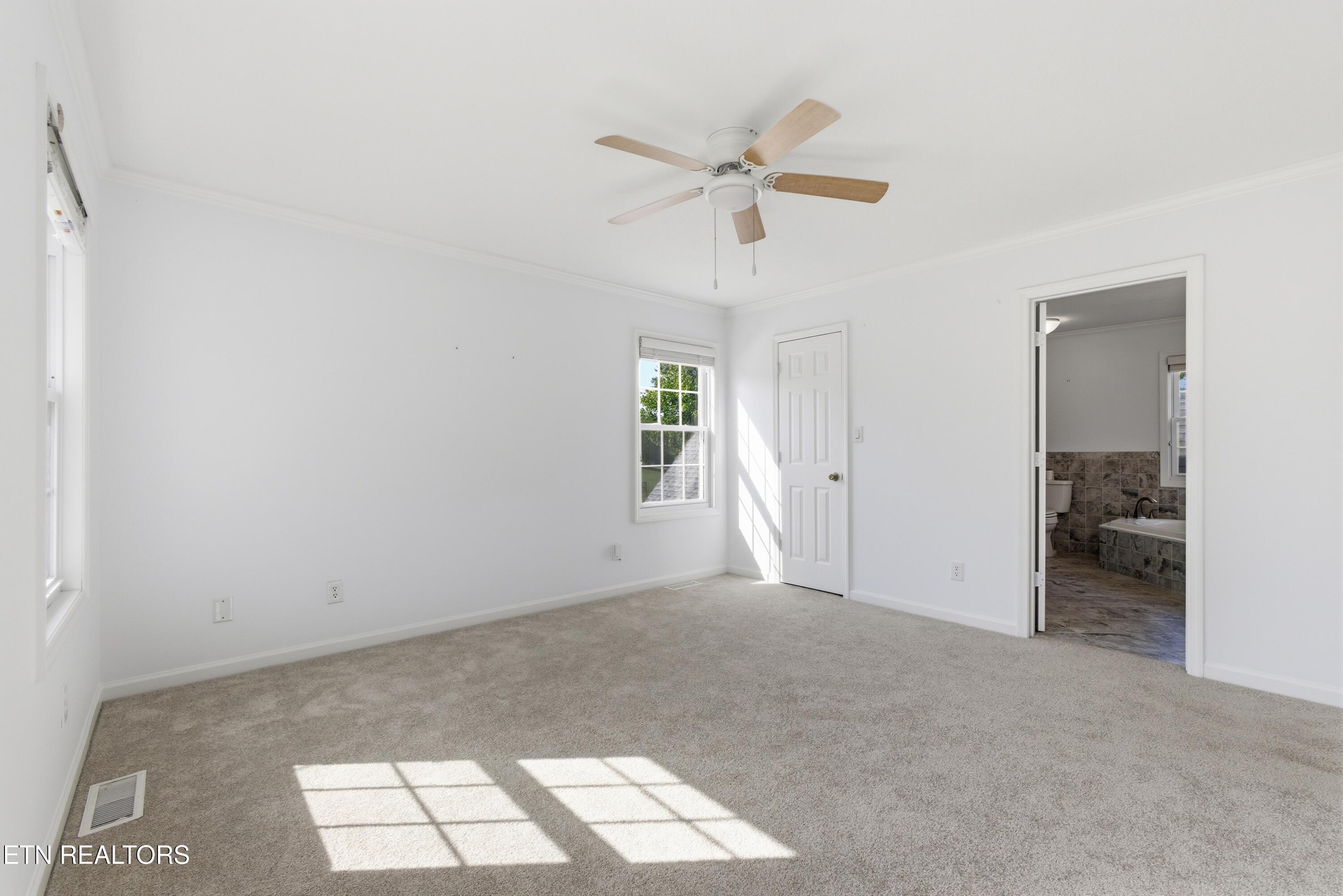 135 Rebel Road Harriman TN 37748