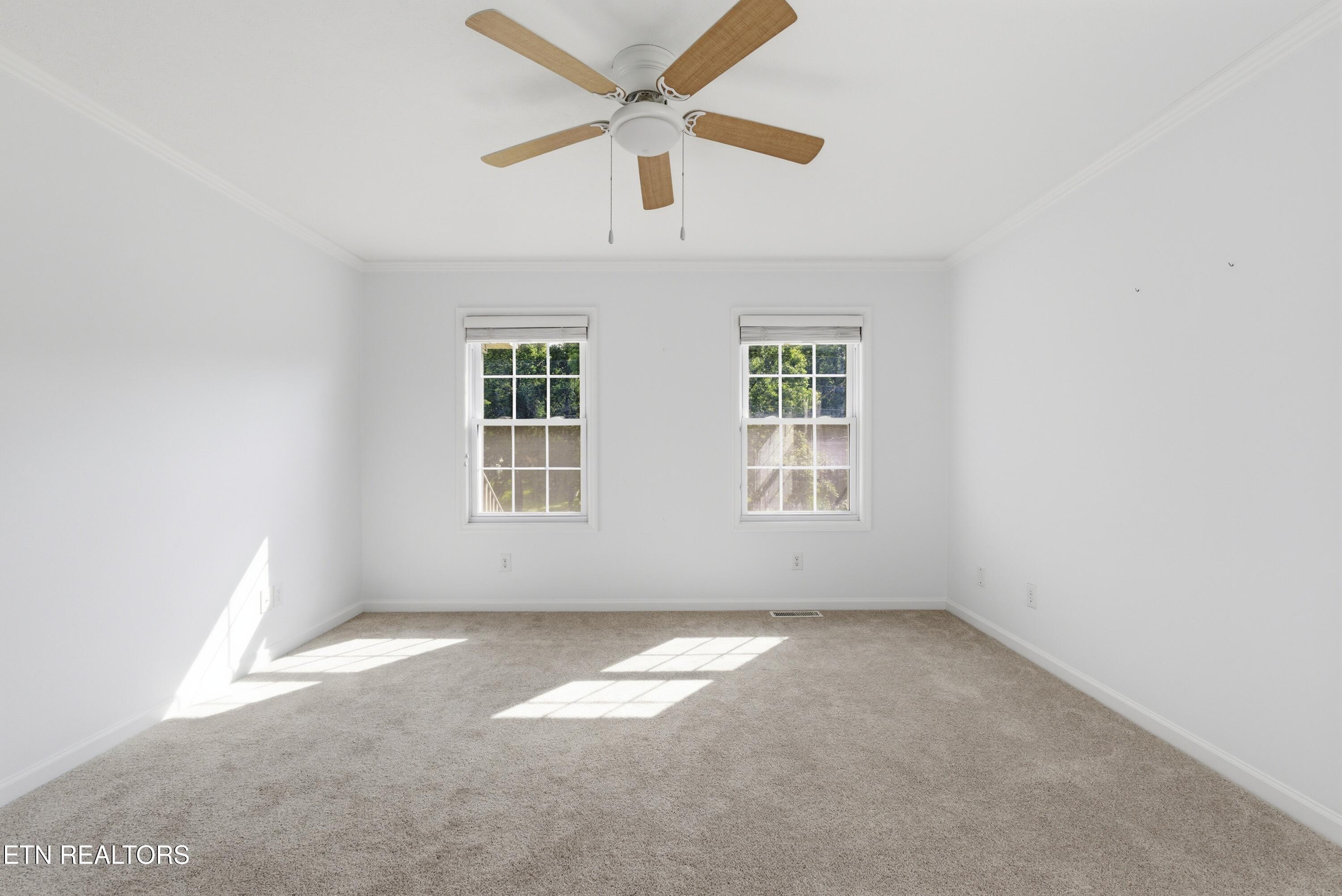 135 Rebel Road Harriman TN 37748