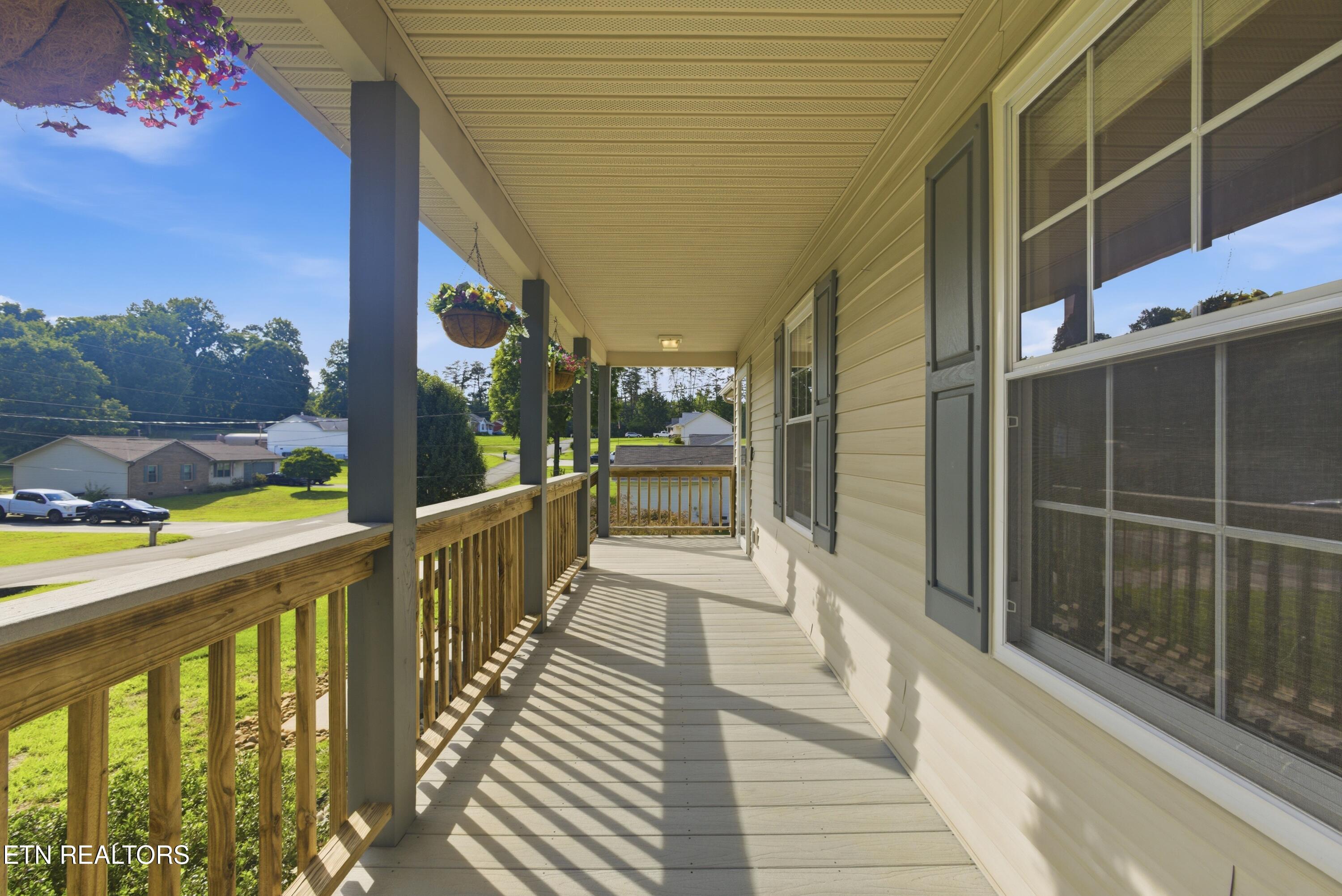 135 Rebel Road Harriman TN 37748