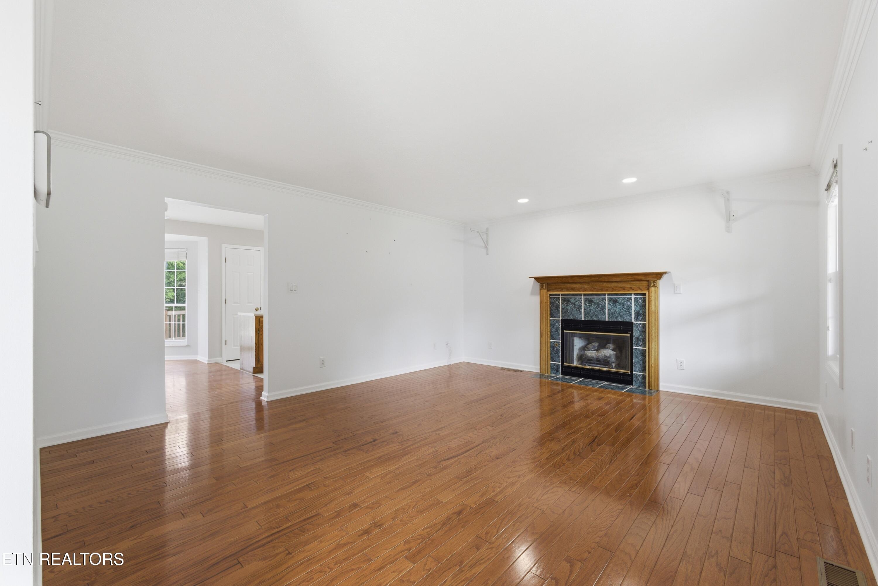 135 Rebel Road Harriman TN 37748