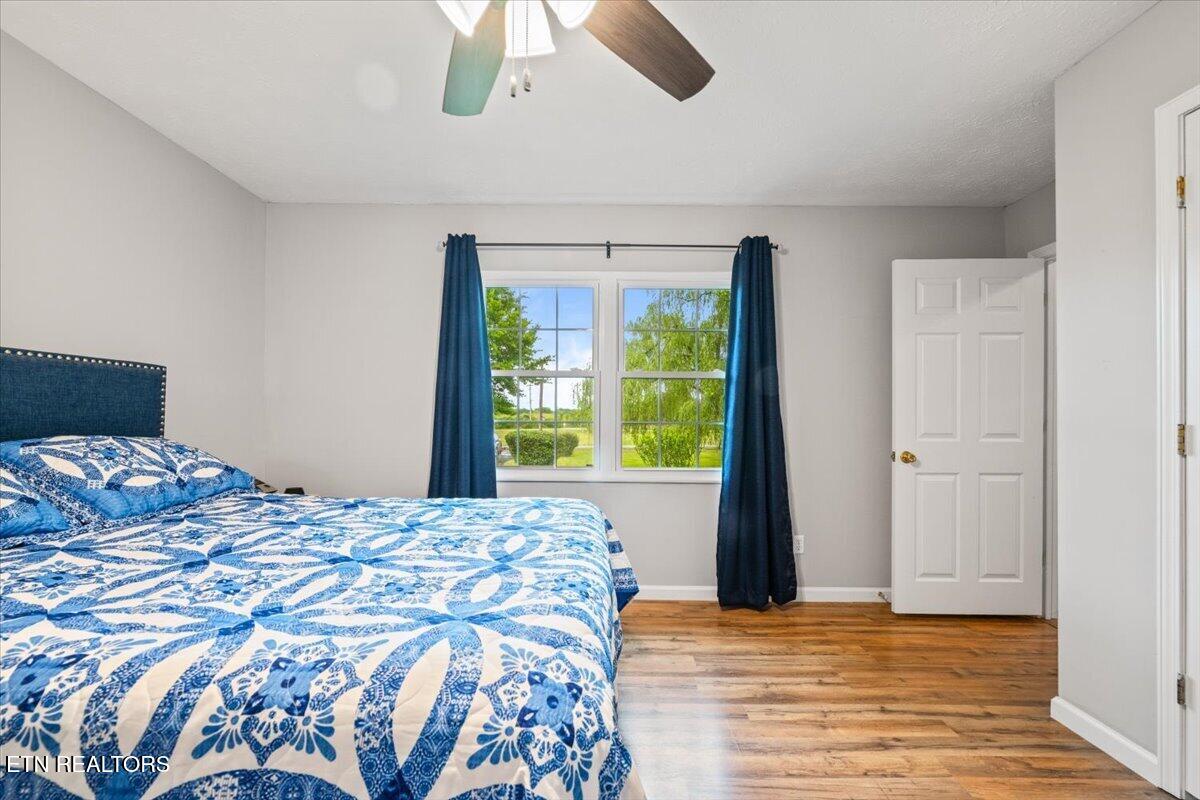 120 Oscar Lane Speedwell TN 37870