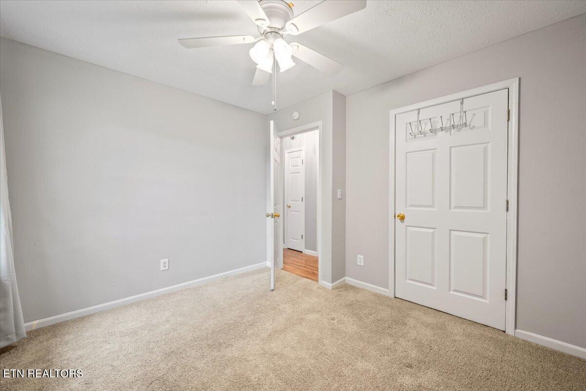 120 Oscar Lane Speedwell TN 37870