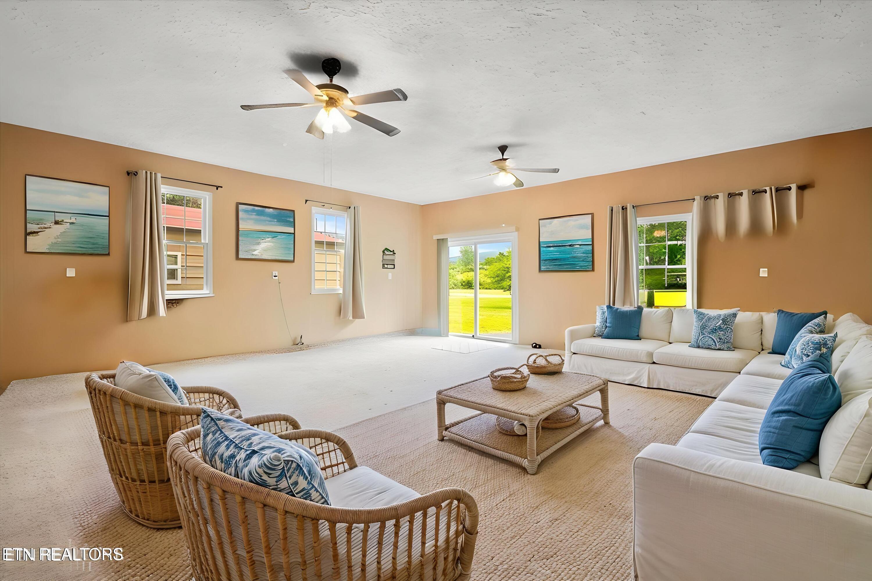 120 Oscar Lane Speedwell TN 37870