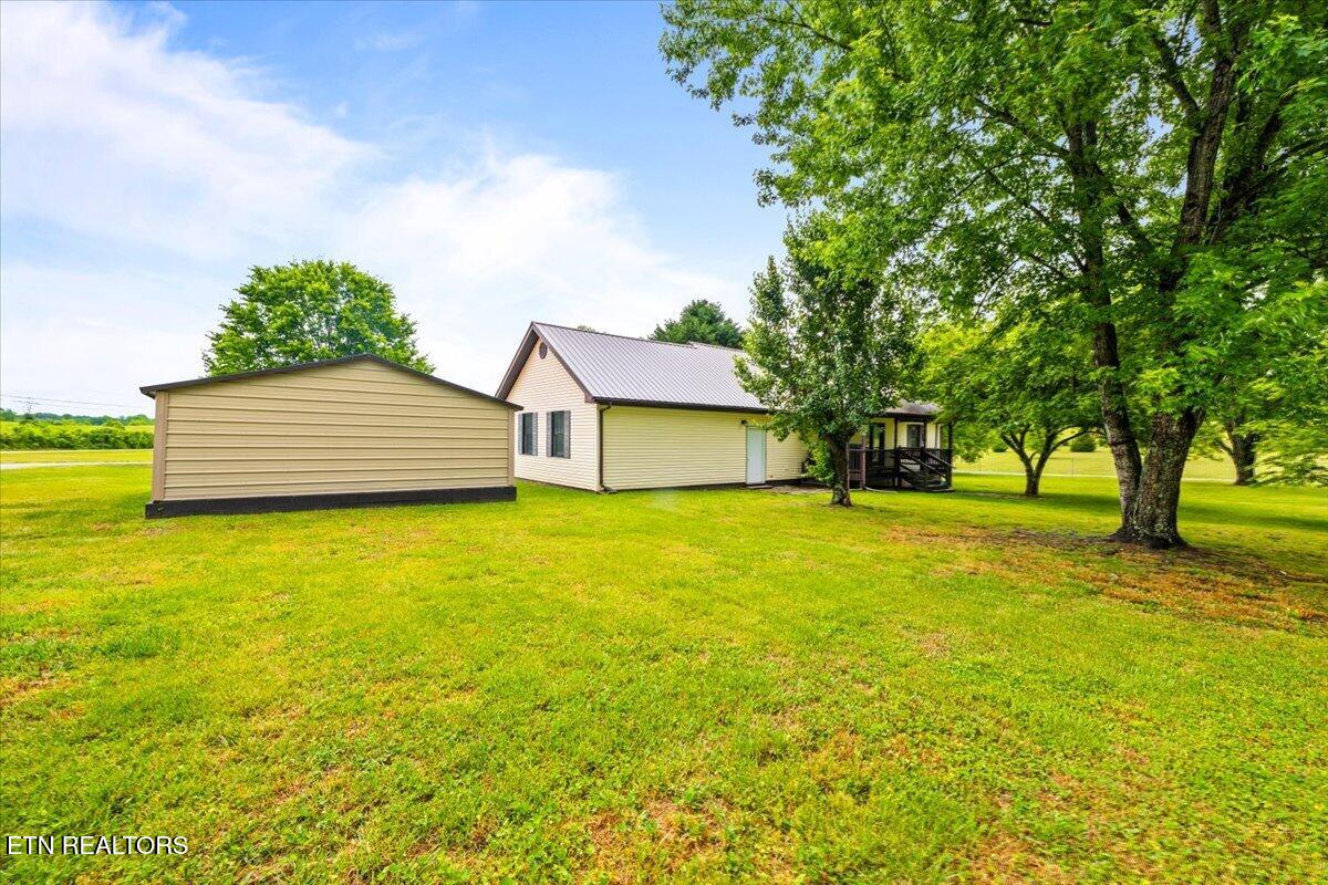 120 Oscar Lane Speedwell TN 37870