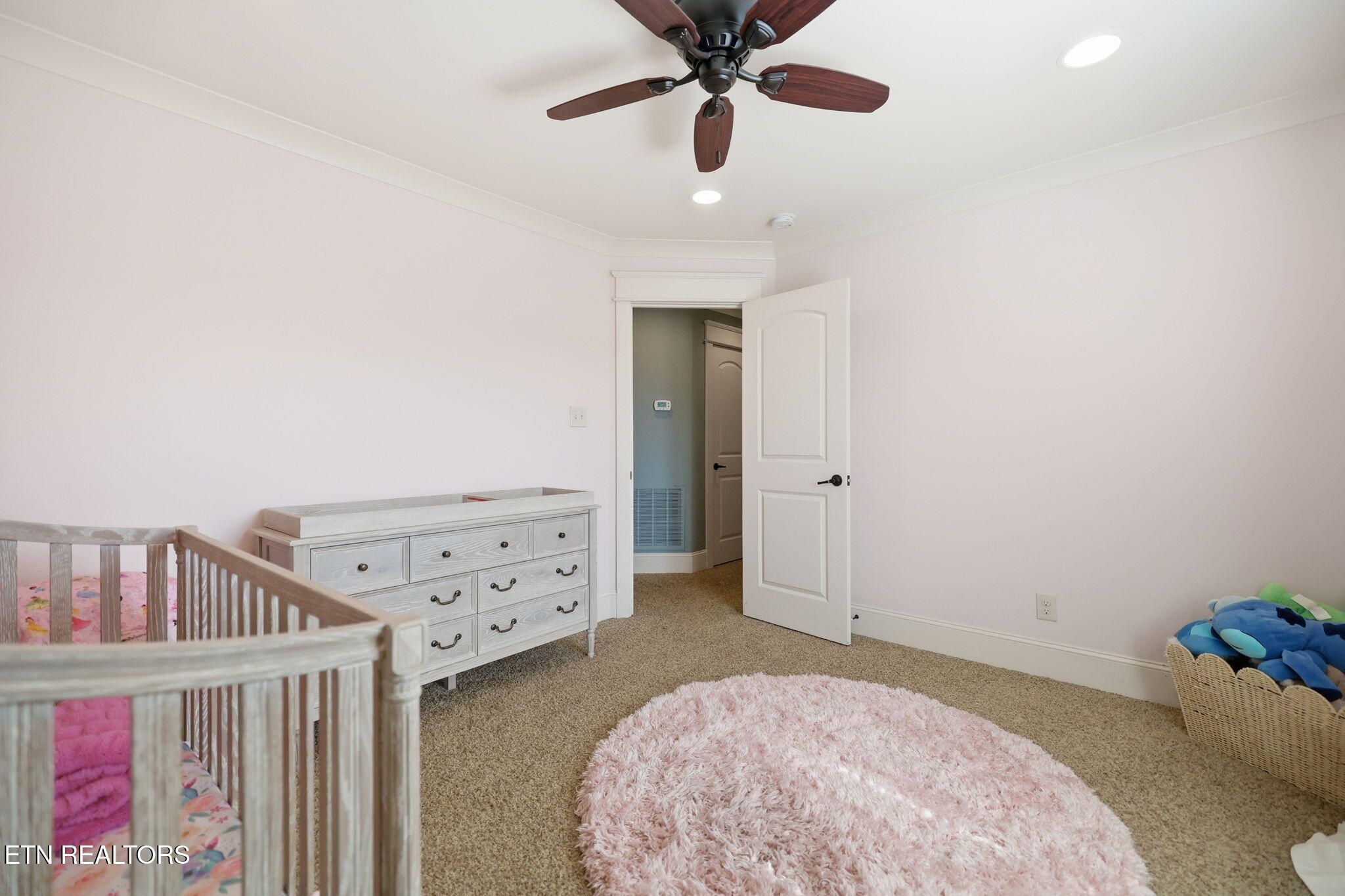 128 Tradewind Street Clinton TN 37716