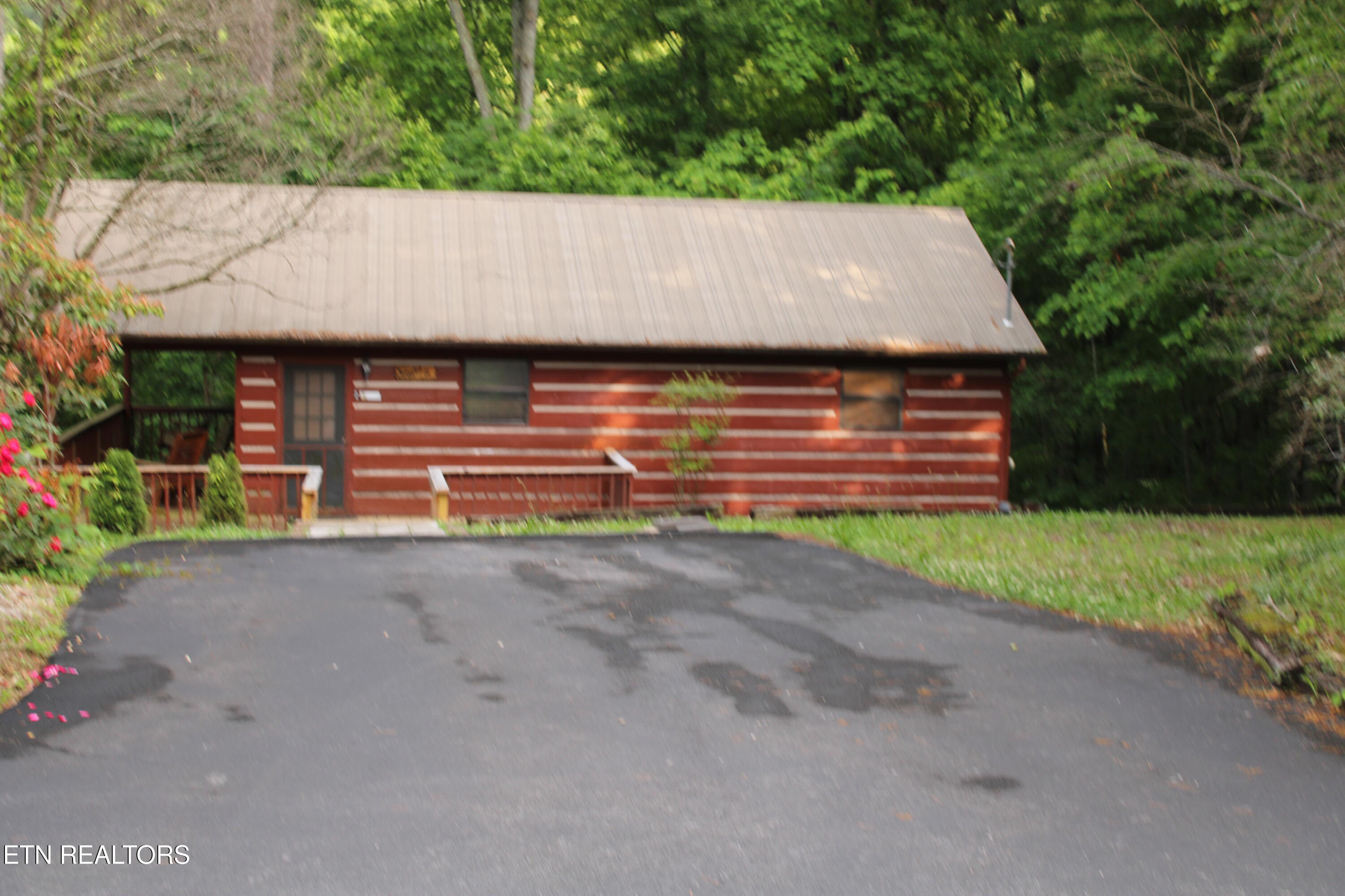 271 Majestic View Way Cosby TN 37722