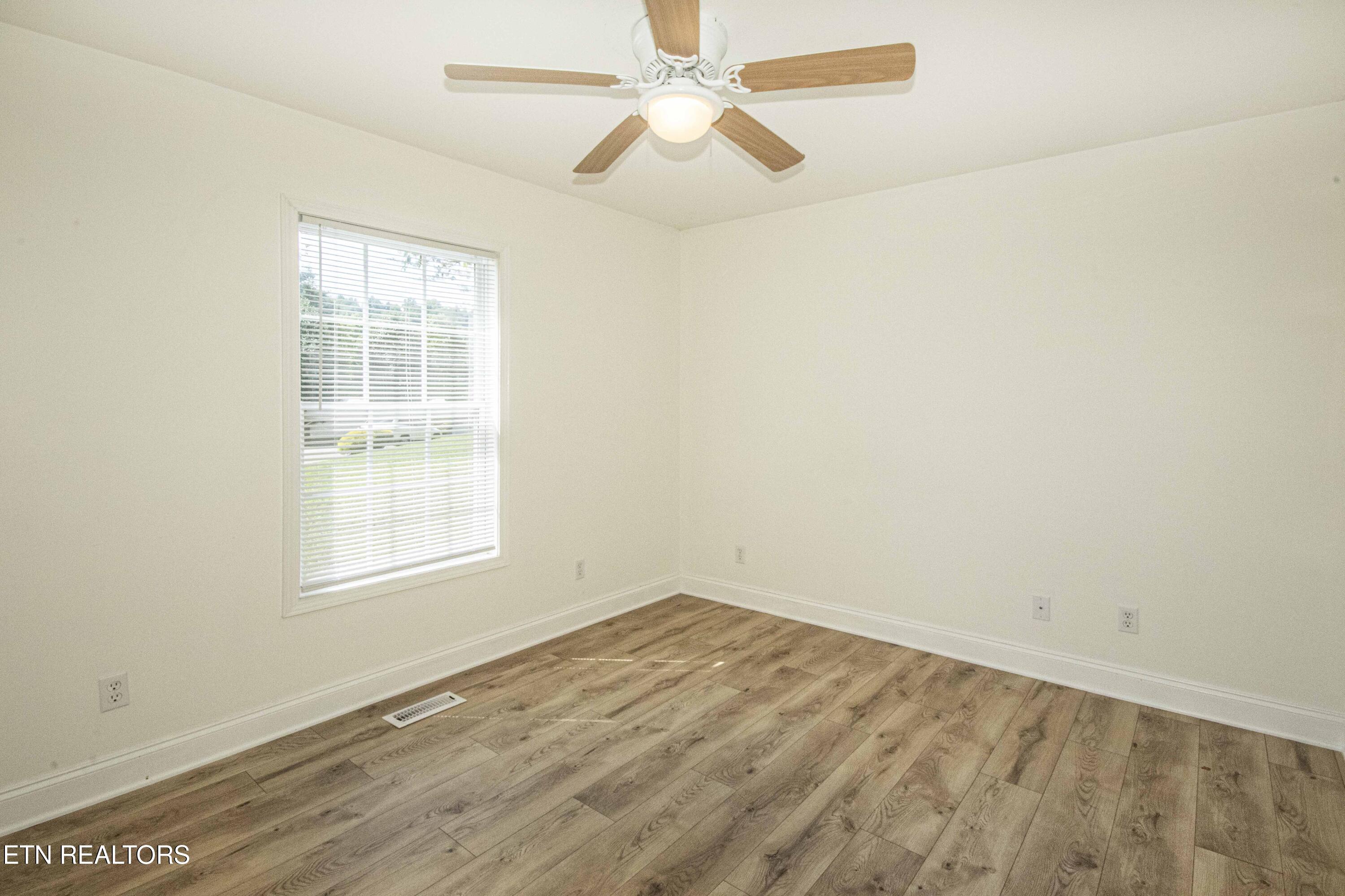 606 Liverpool Lane Knoxville TN 37920