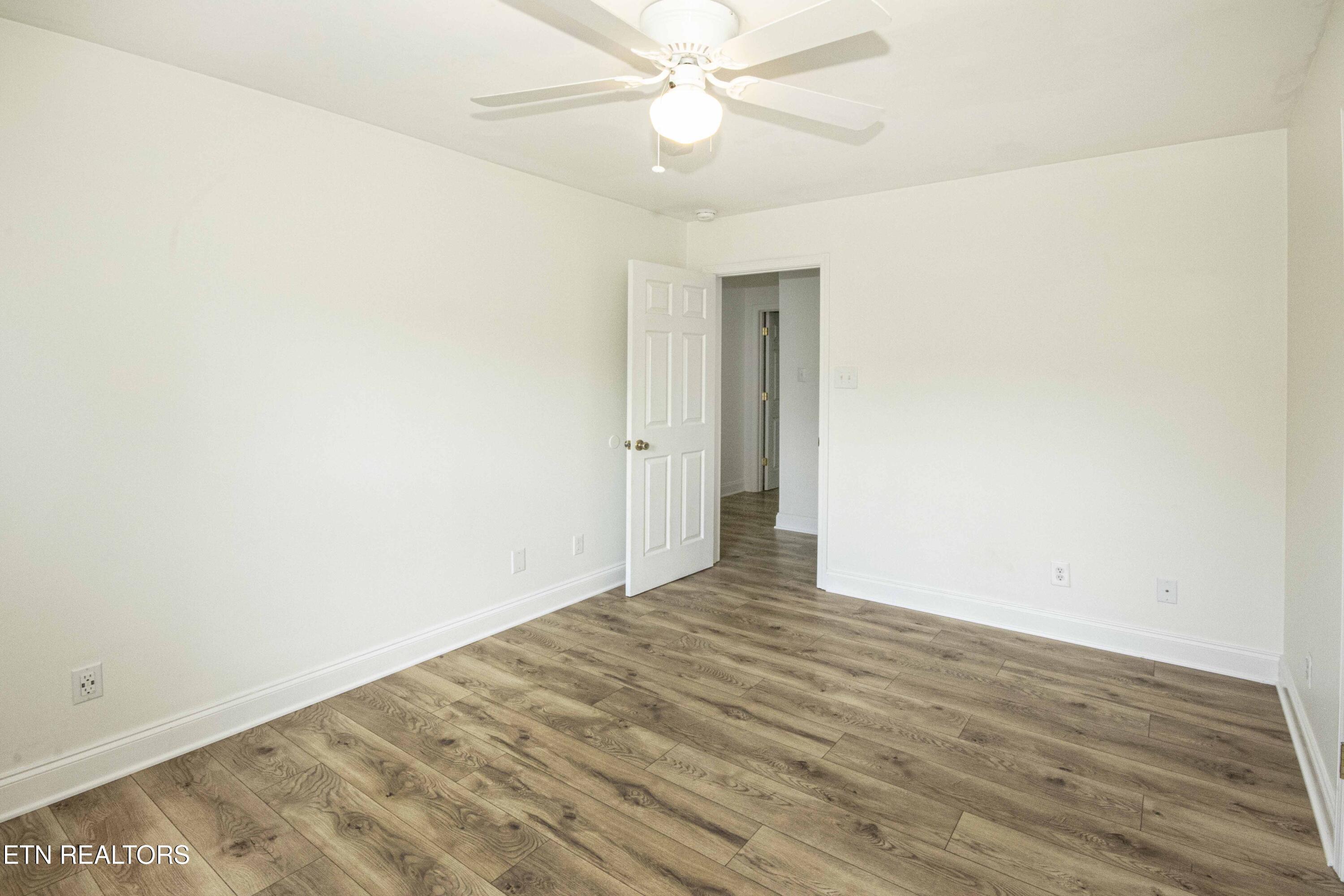 606 Liverpool Lane Knoxville TN 37920