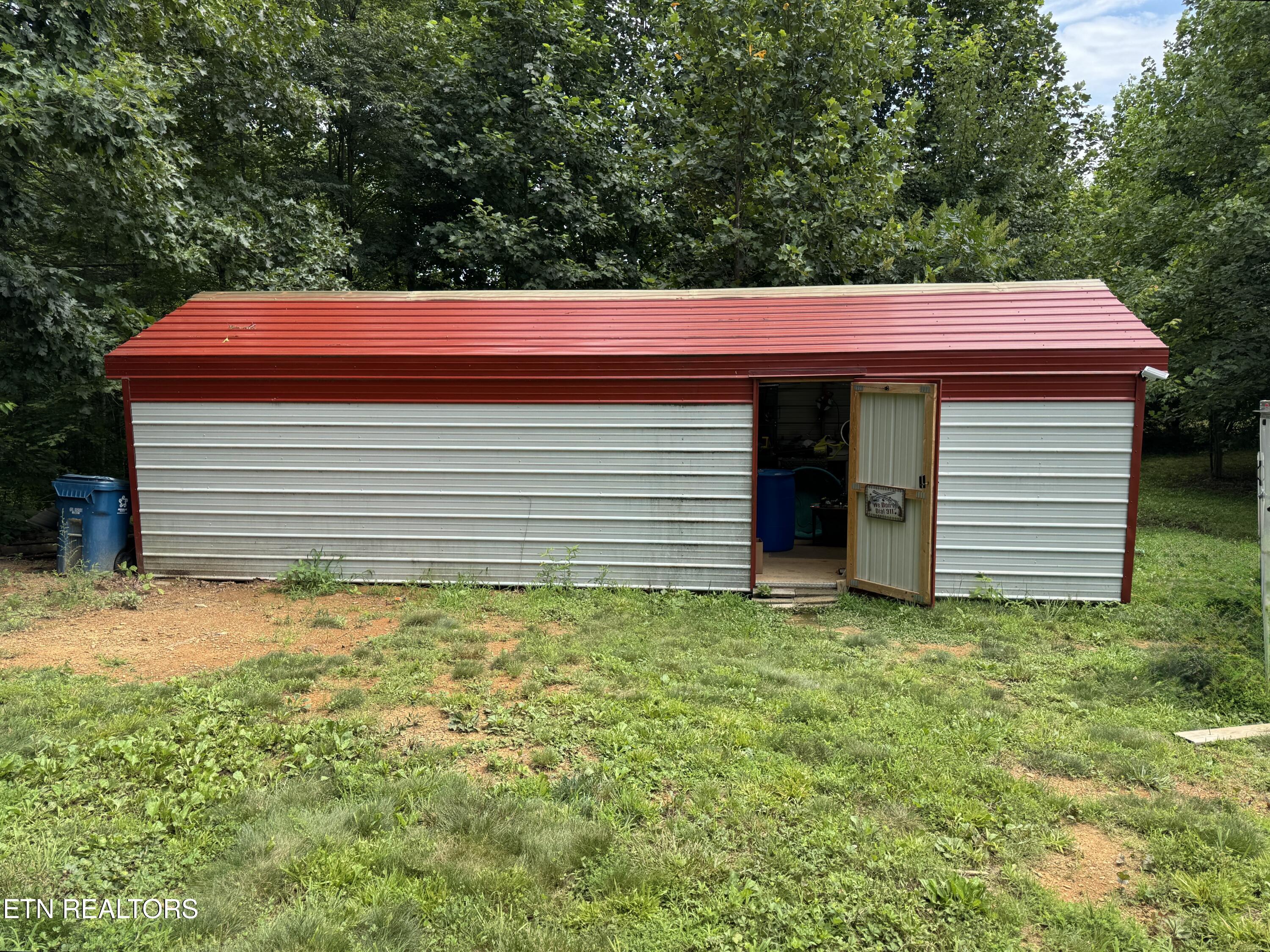420 Oneida Lane Crawford TN 38554