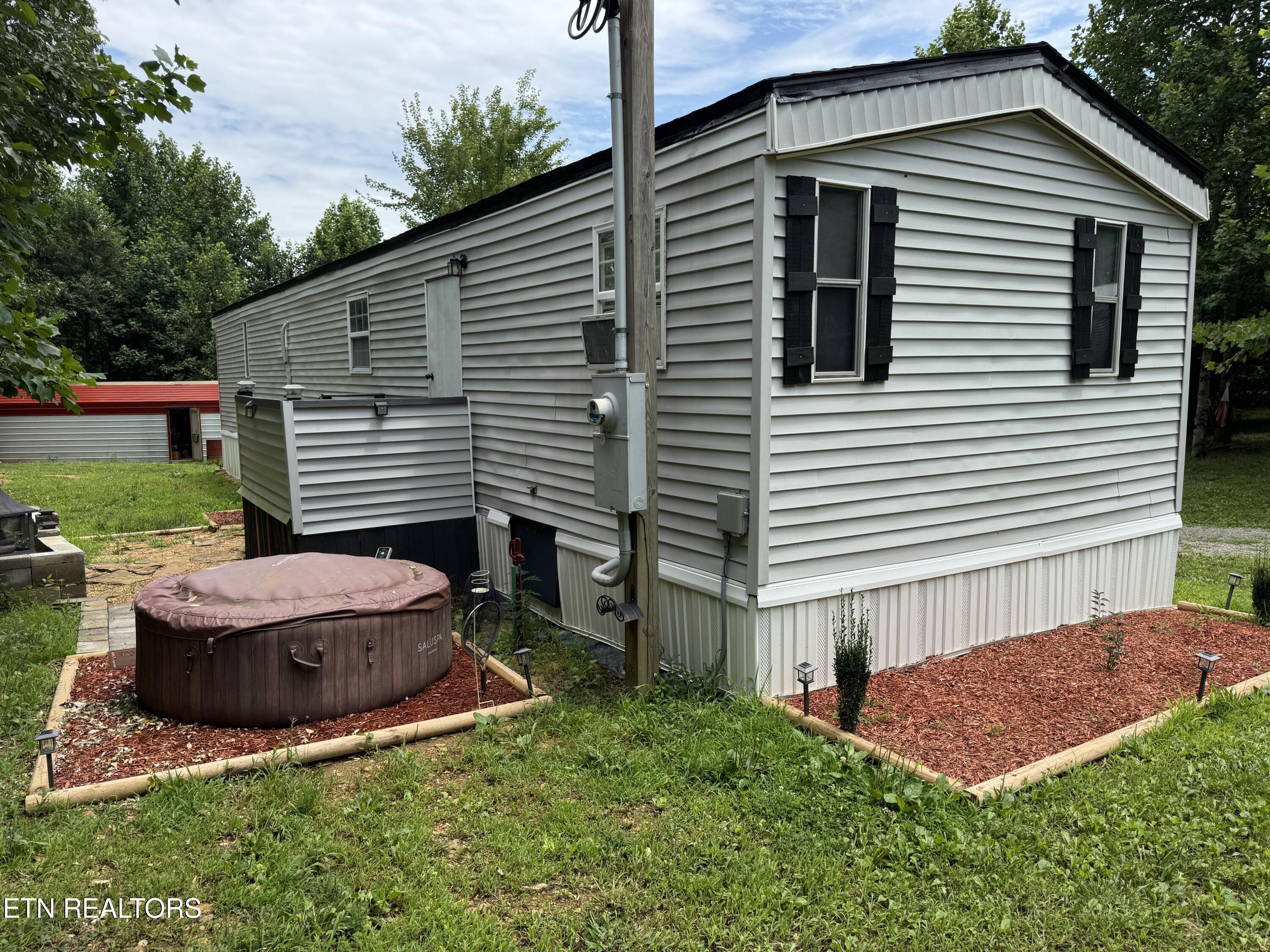 420 Oneida Lane Crawford TN 38554