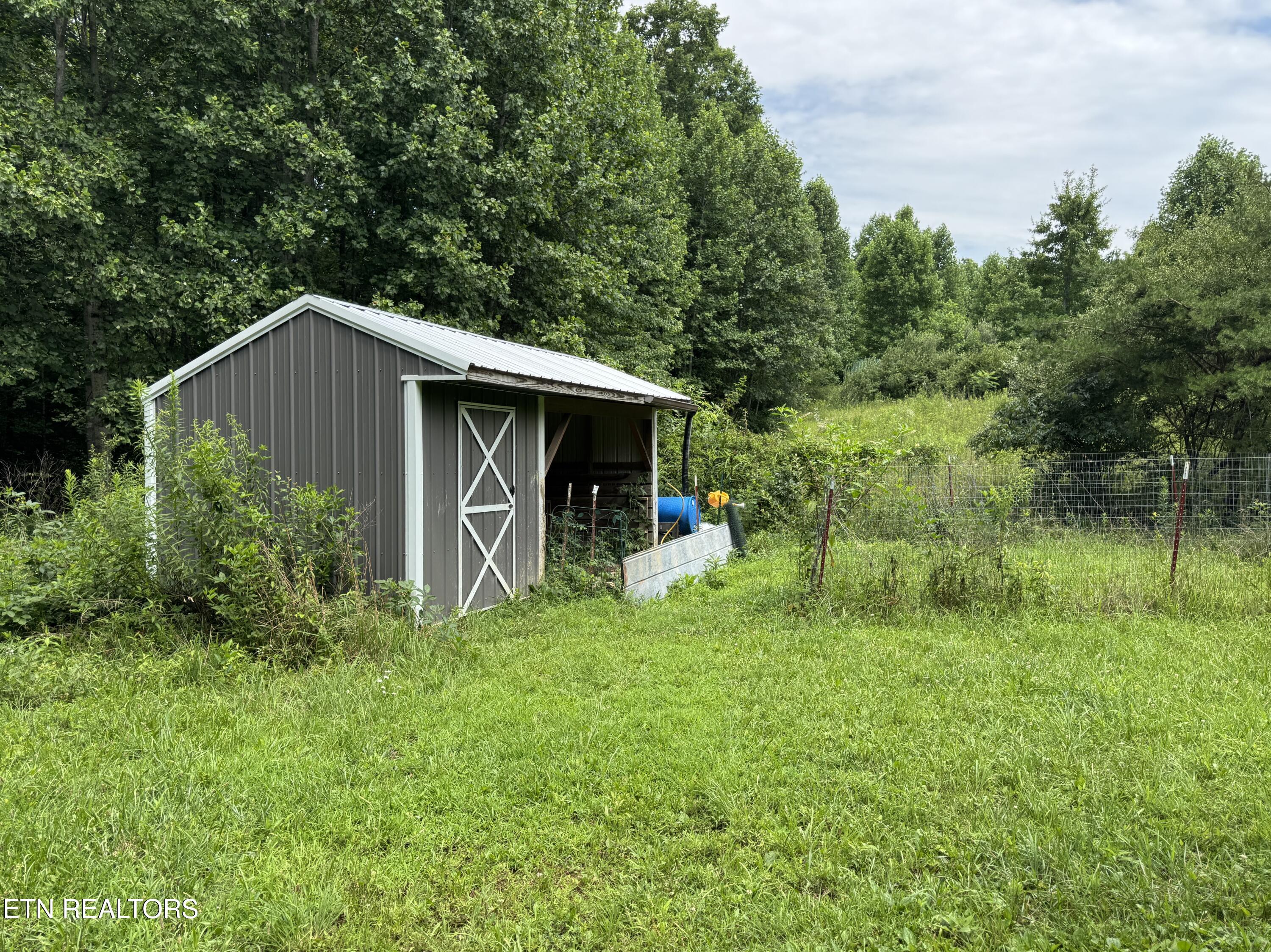 420 Oneida Lane Crawford TN 38554