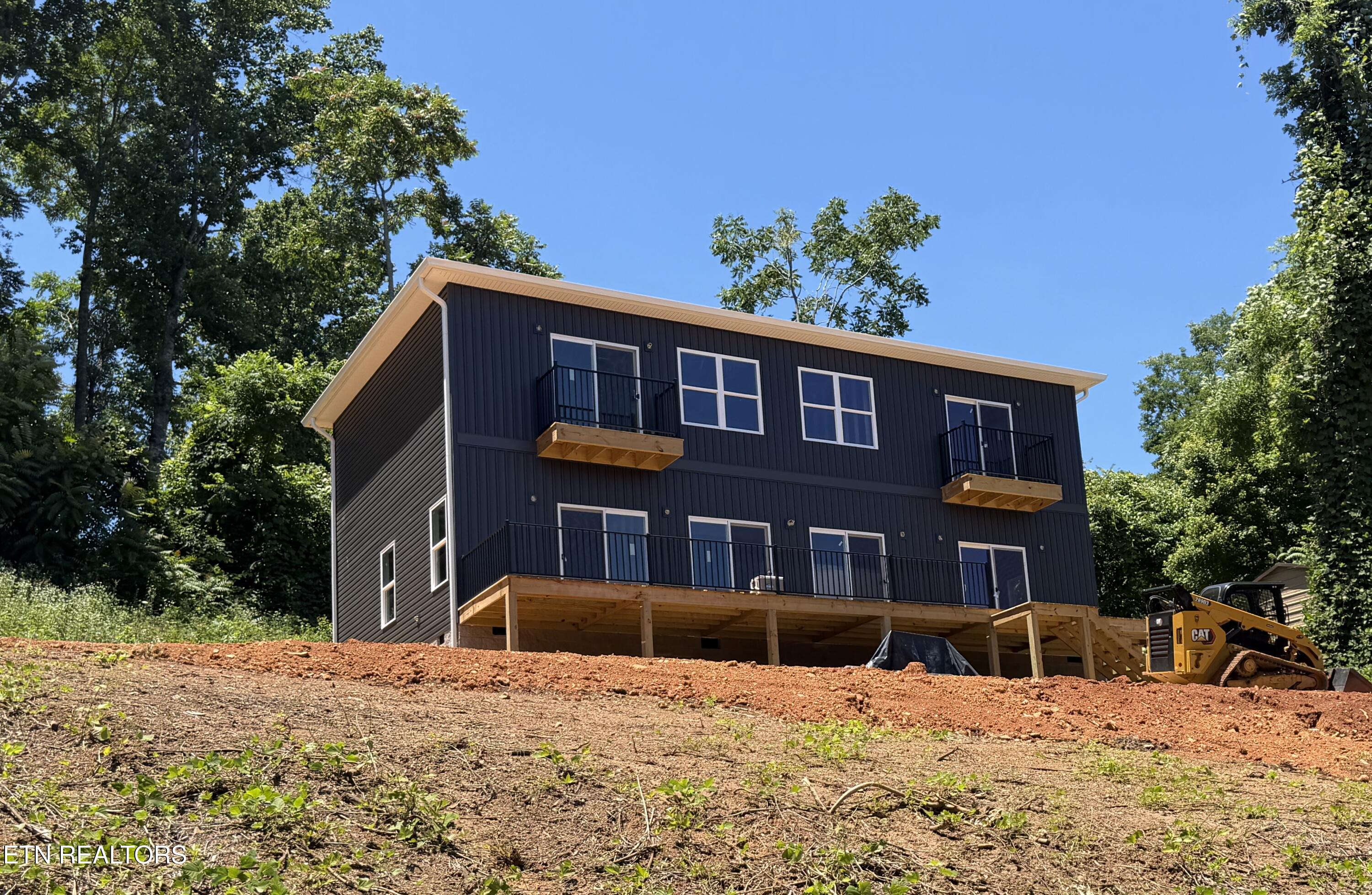 109 Breezeway Lane Caryville TN 37714