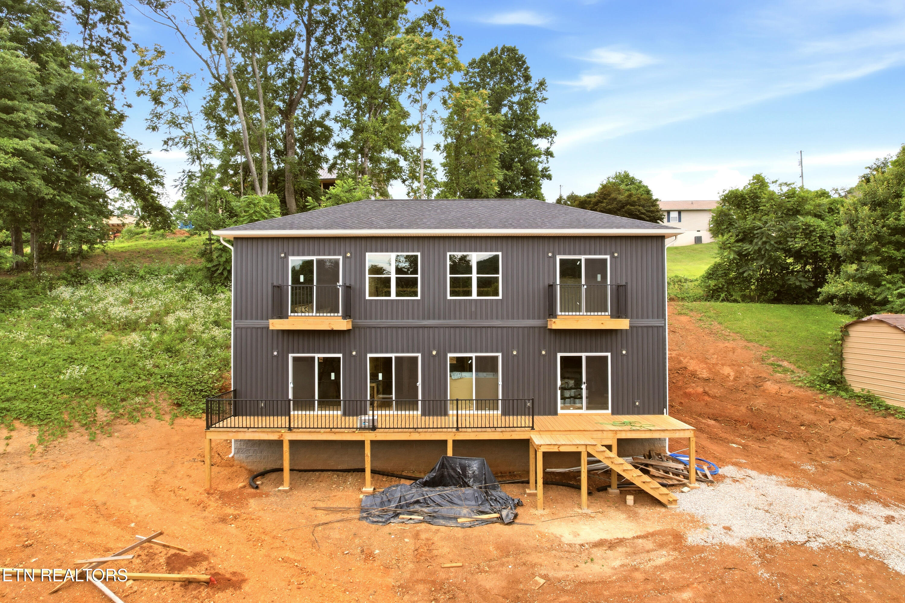 109 Breezeway Lane Caryville TN 37714