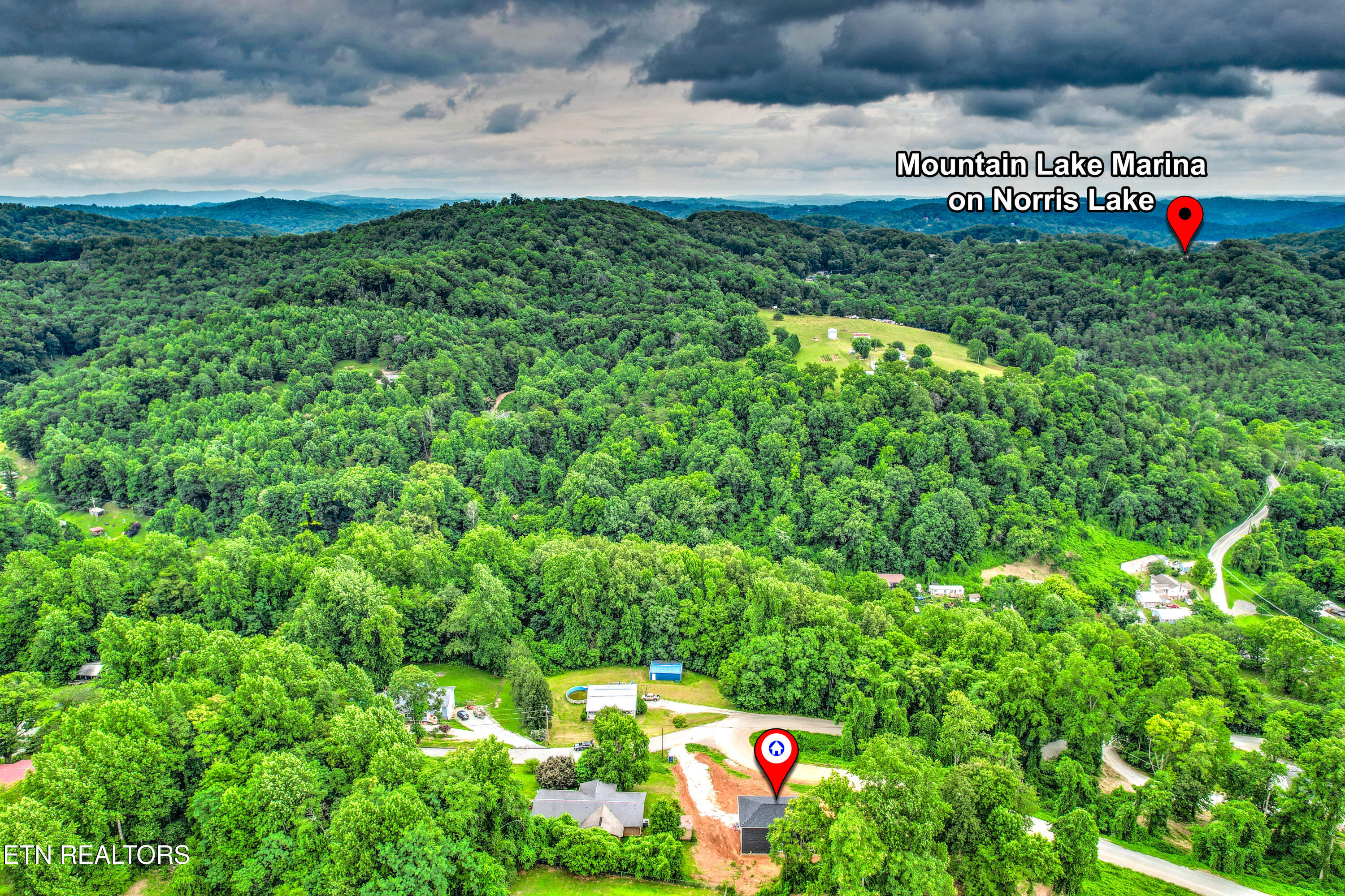 109 Breezeway Lane Caryville TN 37714