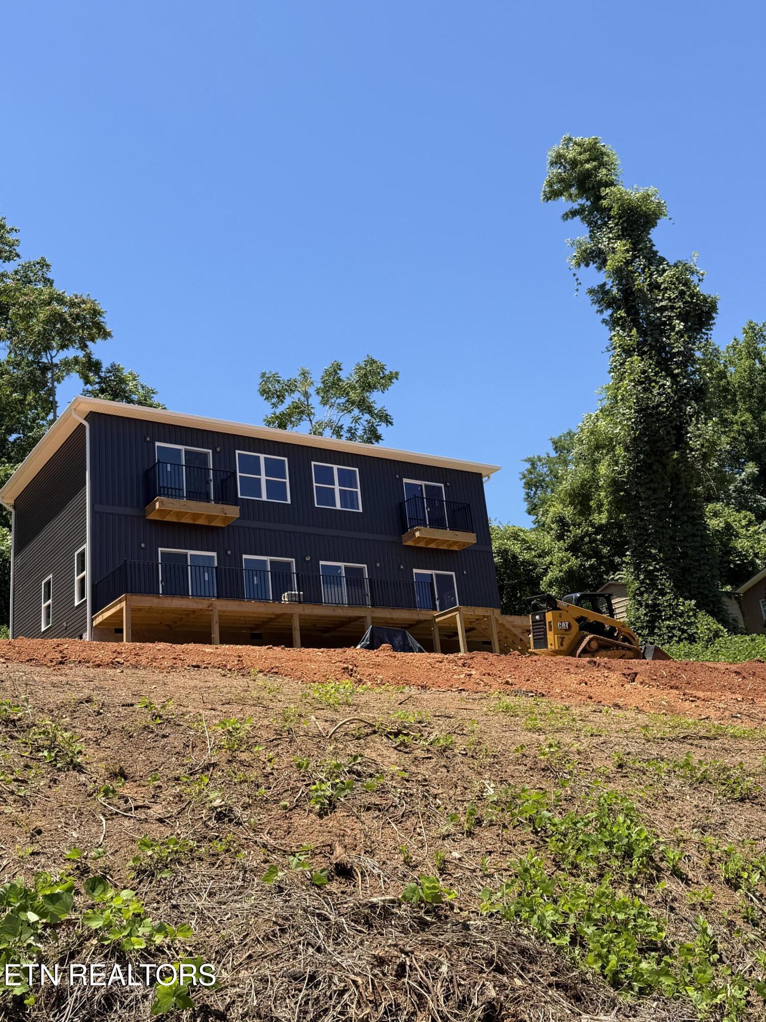 109 Breezeway Lane Caryville TN 37714