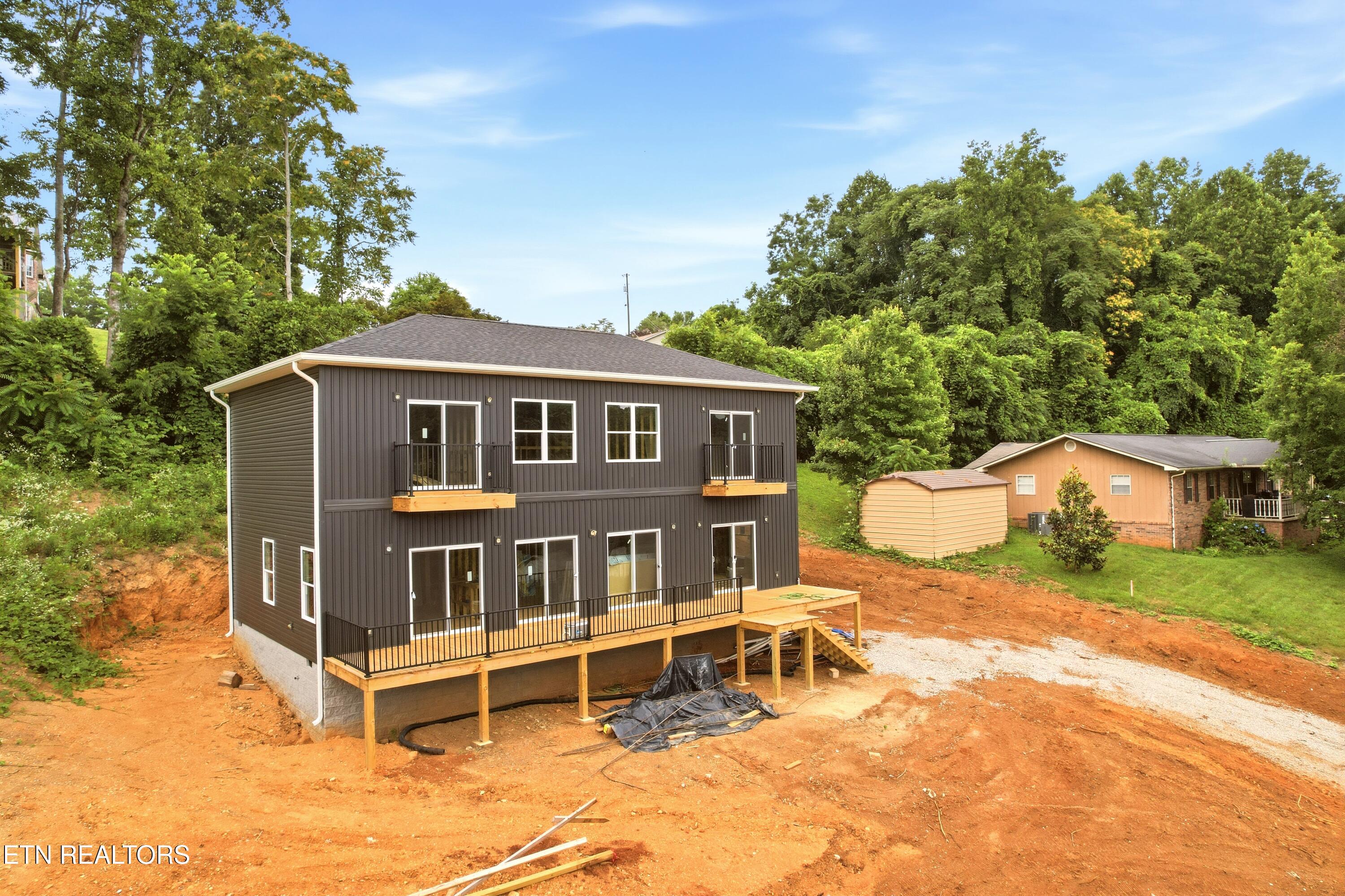 109 Breezeway Lane Caryville TN 37714