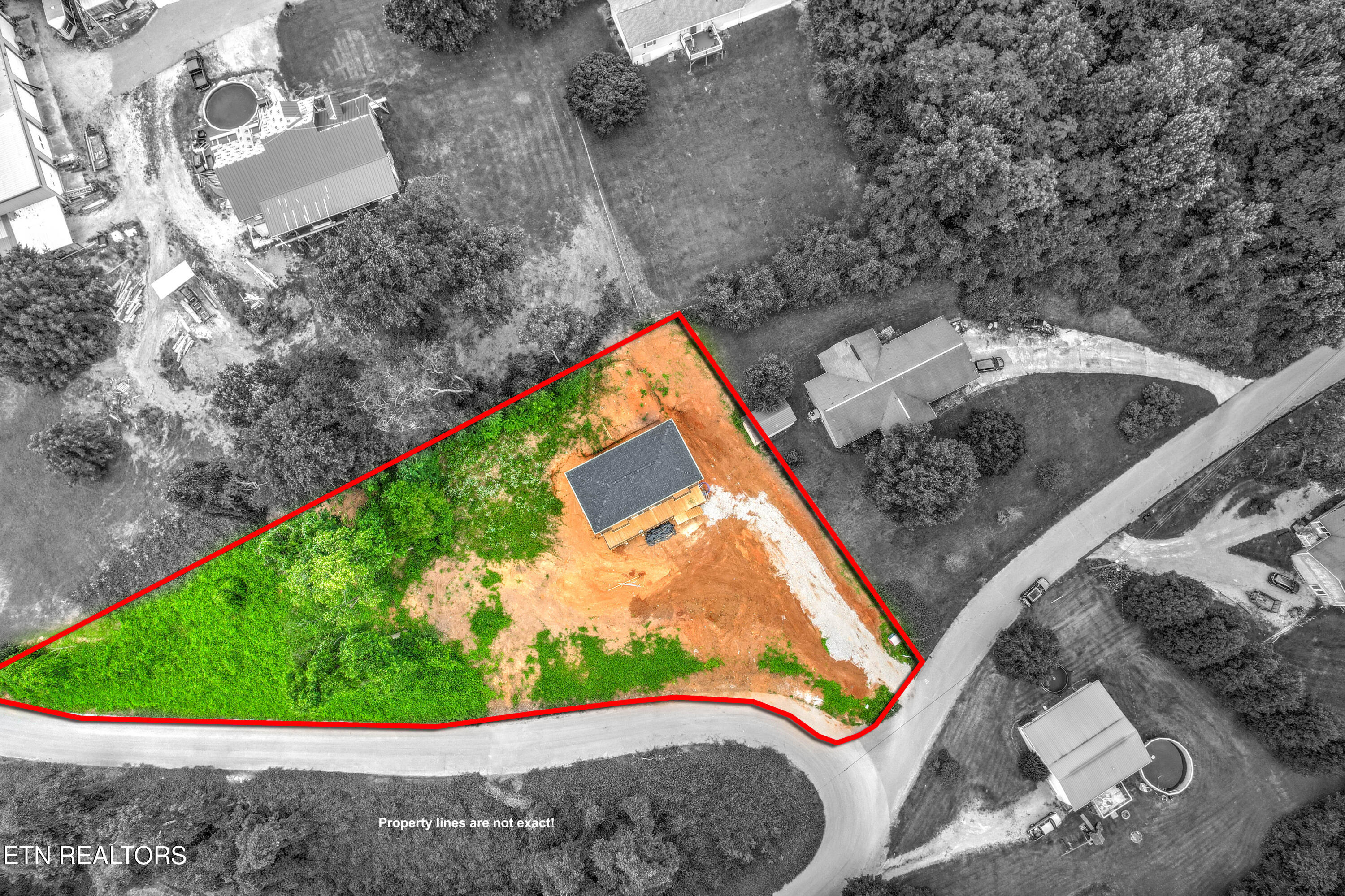 109 Breezeway Lane Caryville TN 37714