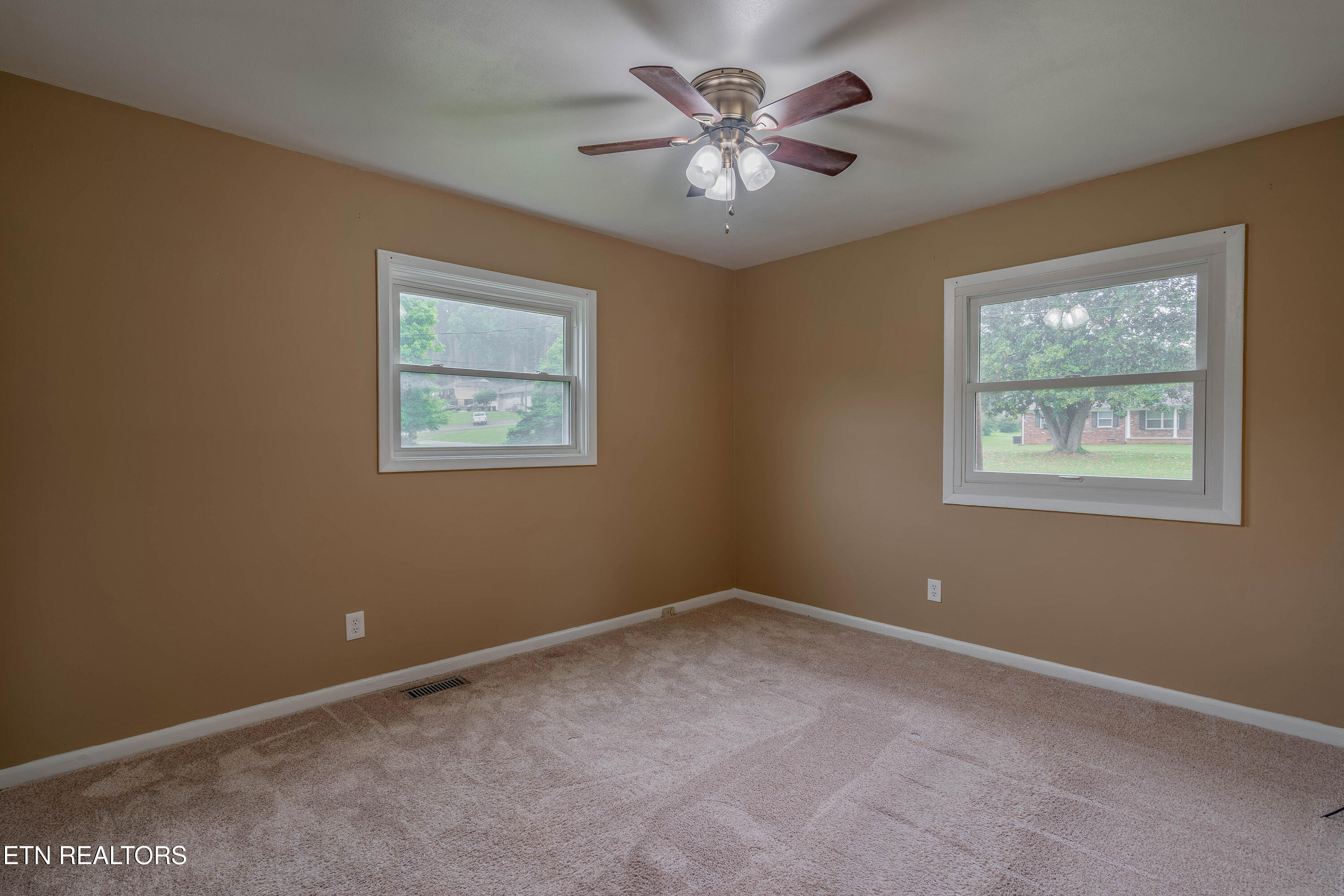 404 Bridge View Lane Knoxville TN 37914