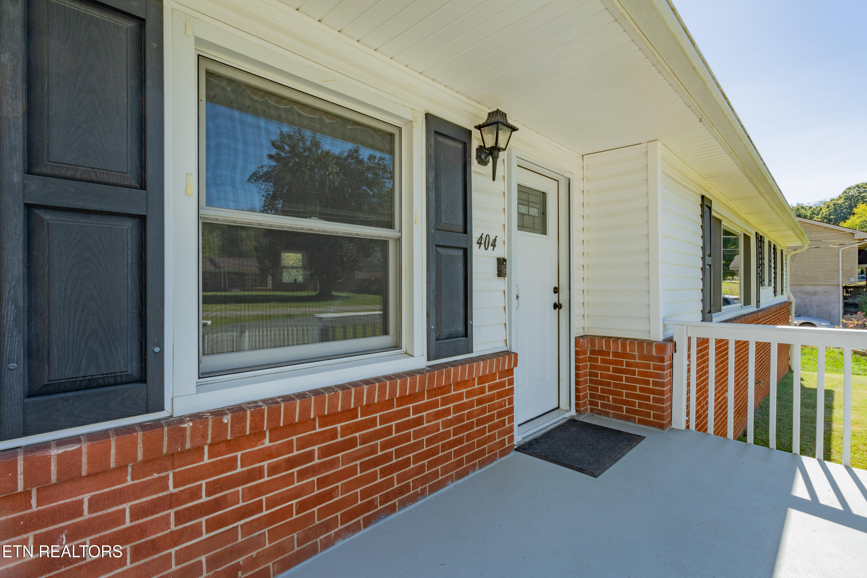 404 Bridge View Lane Knoxville TN 37914