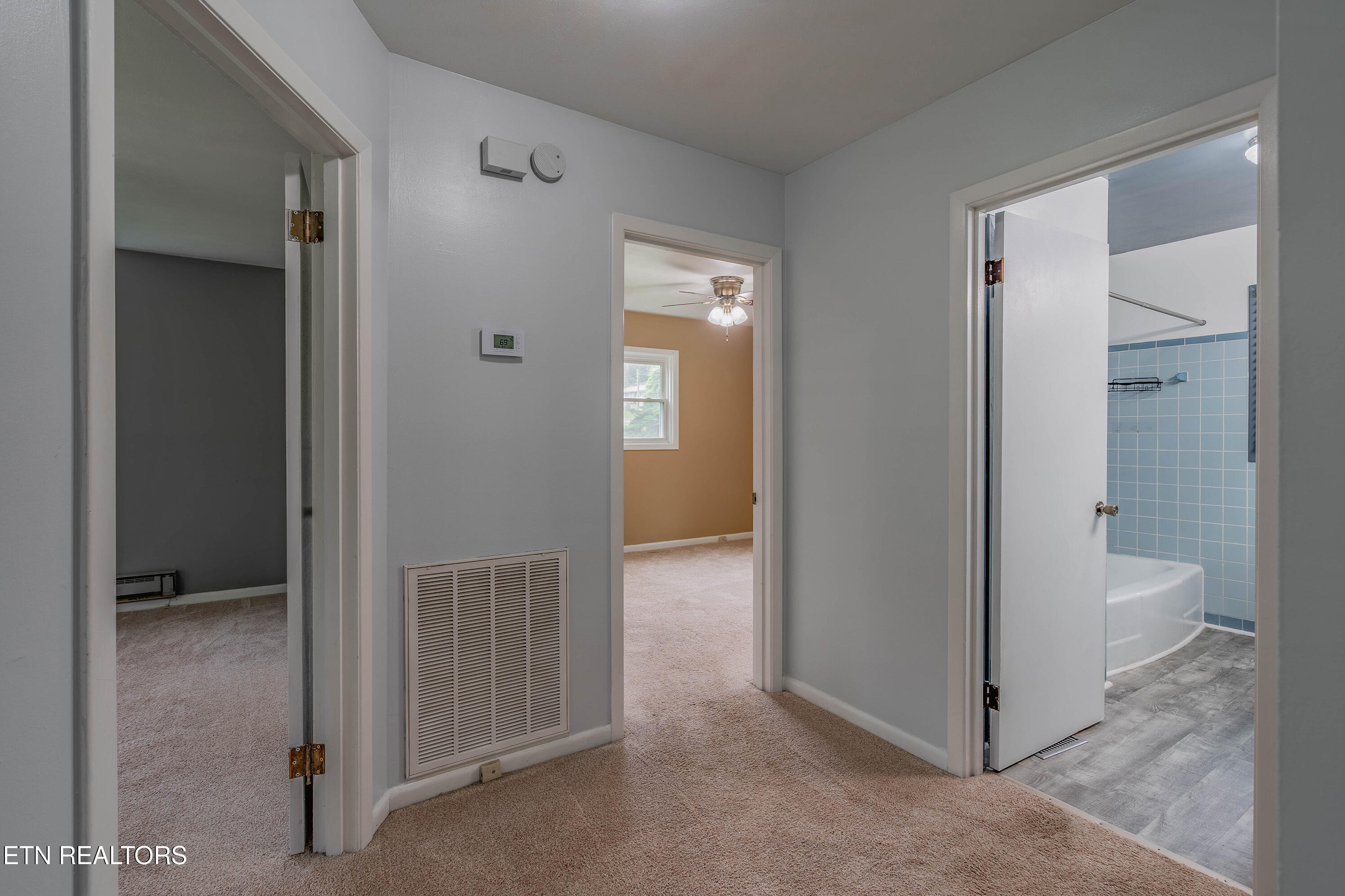 404 Bridge View Lane Knoxville TN 37914