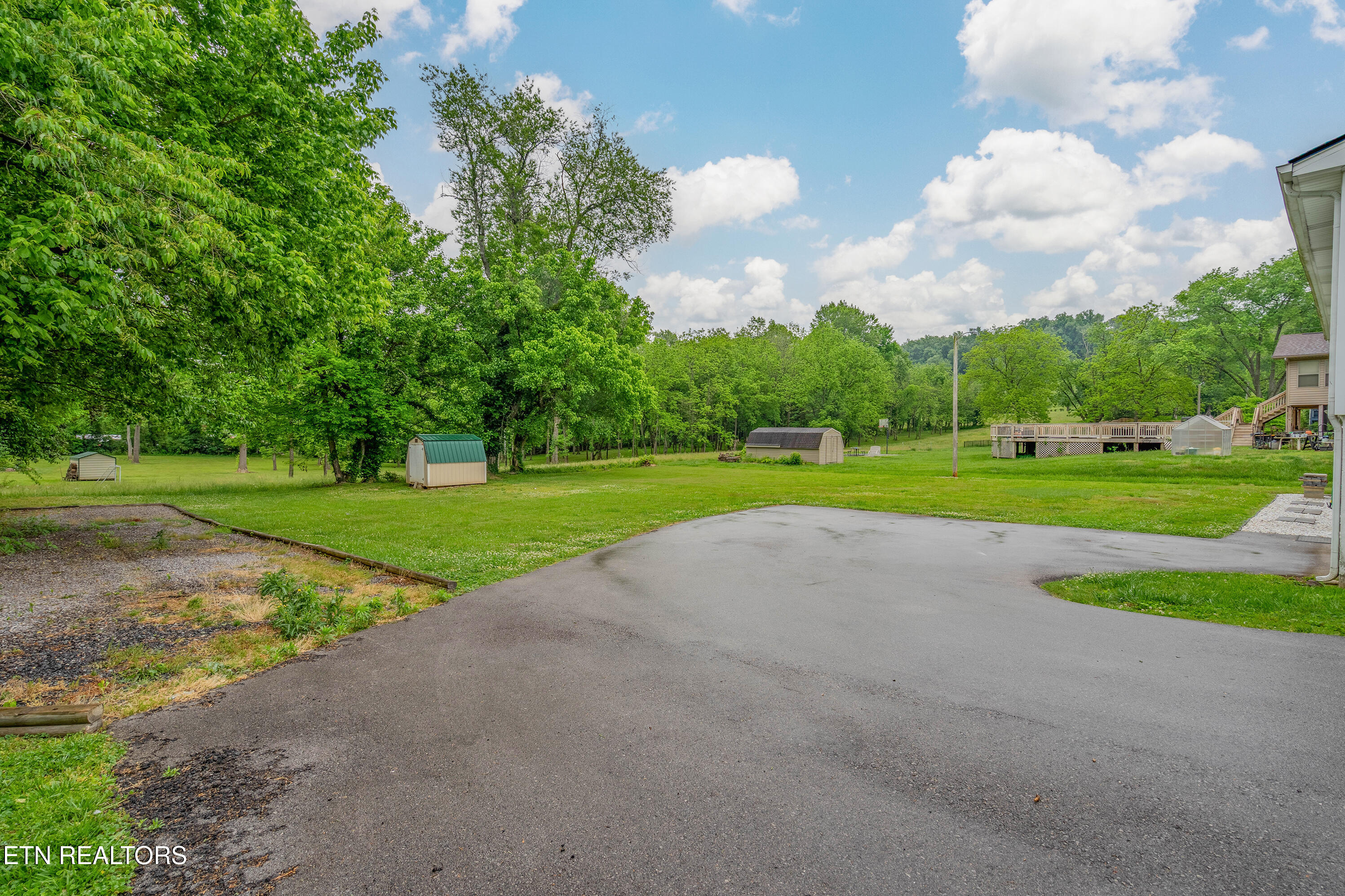 404 Bridge View Lane Knoxville TN 37914