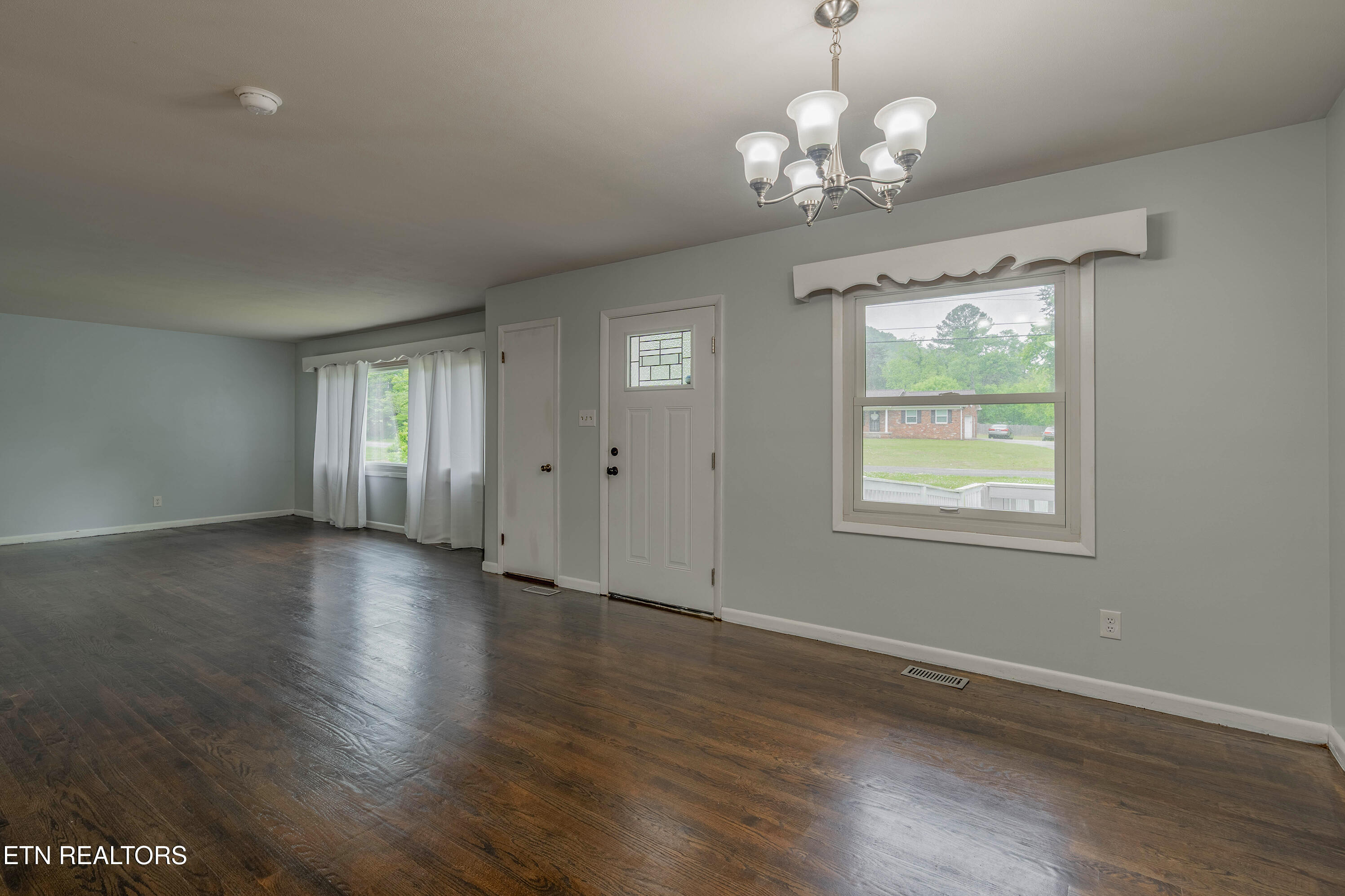 404 Bridge View Lane Knoxville TN 37914