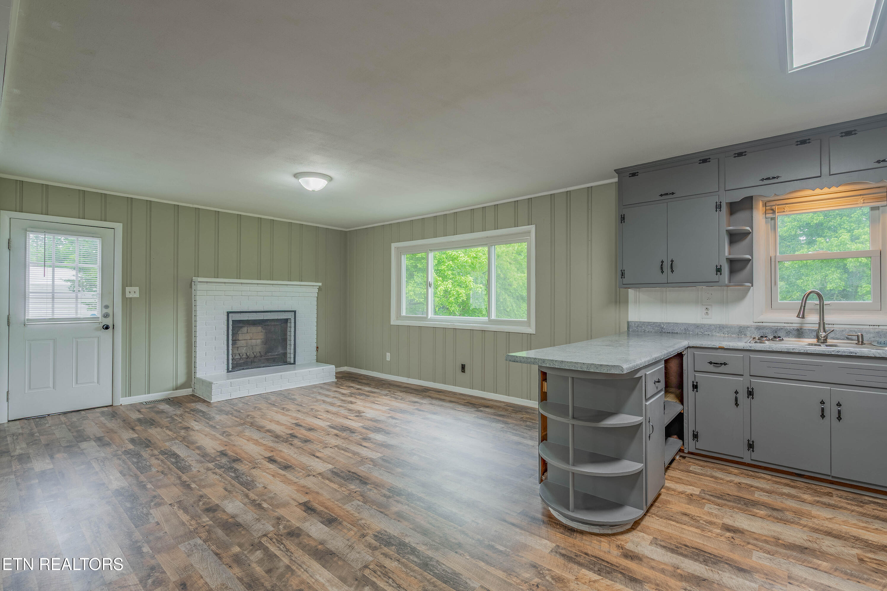 404 Bridge View Lane Knoxville TN 37914