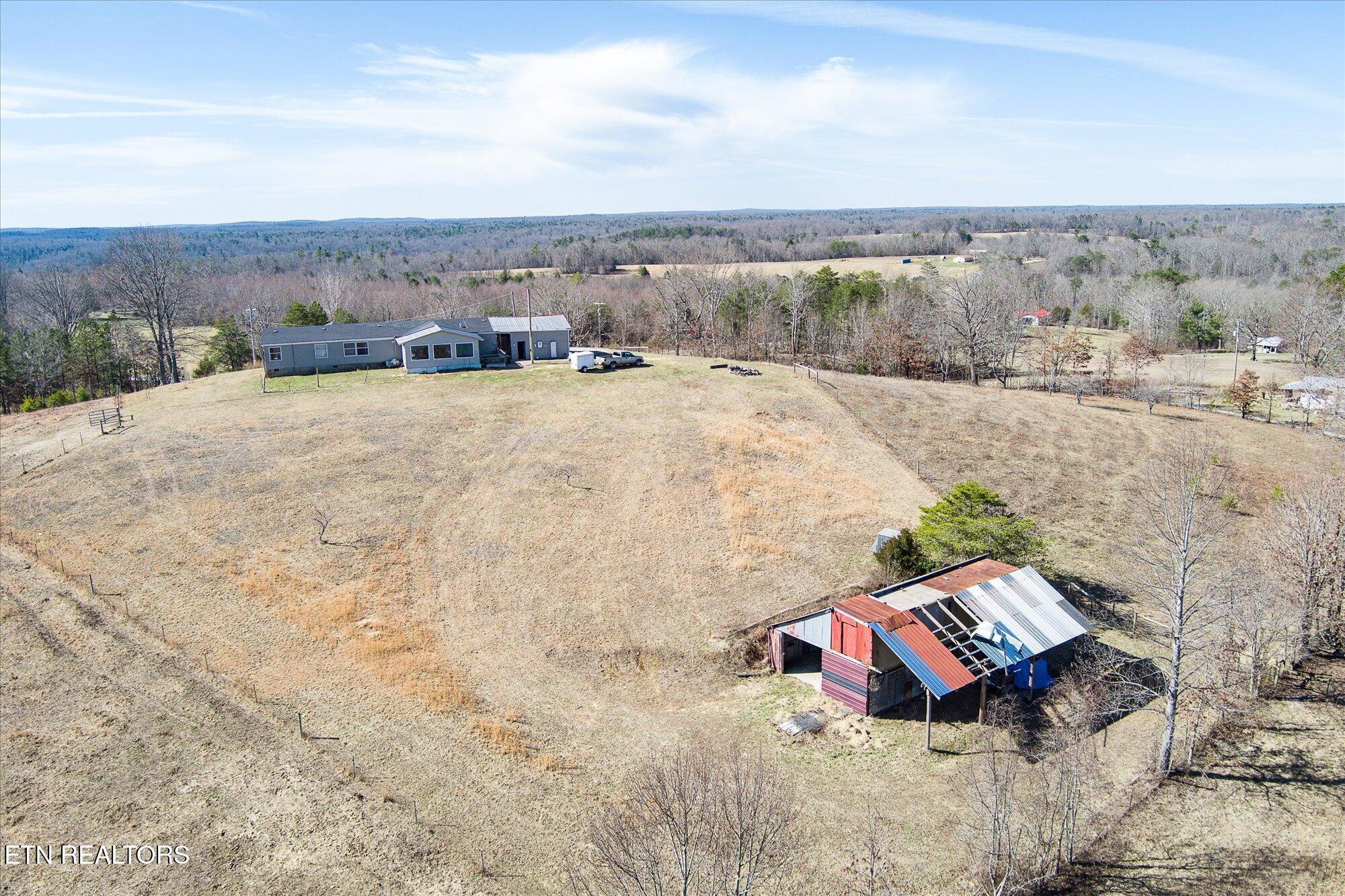 102 Flat Rock Road Deer Lodge TN 37726